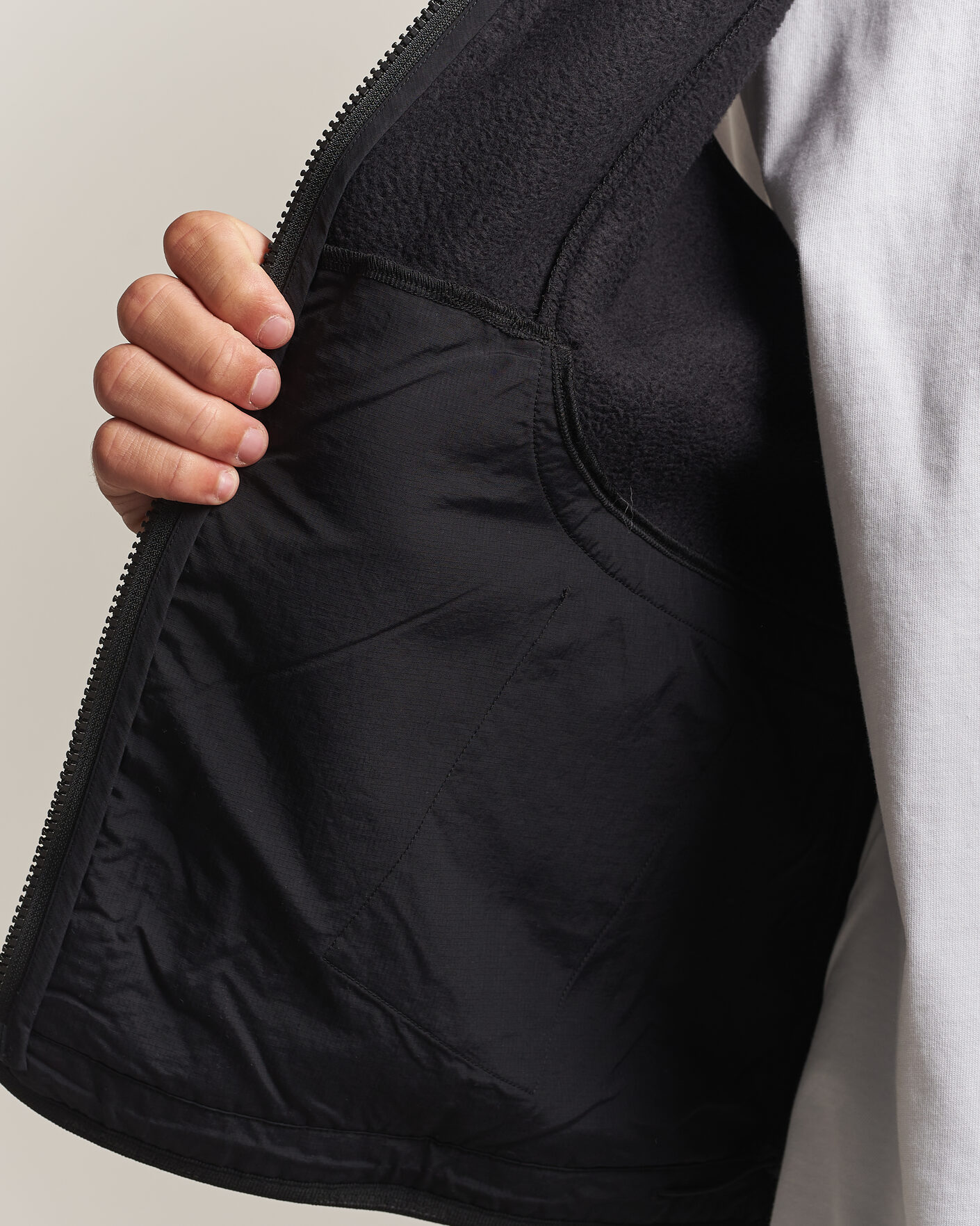 Mies | Puserot | Pas Normal Studios | Off-Race Pile Fleece Black