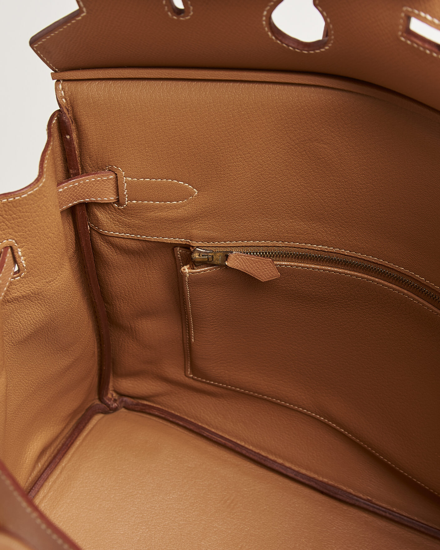 Mies | Pre-Owned & Vintage Bags | Hermès Pre-Owned | Birkin 35 Courchevel Gold