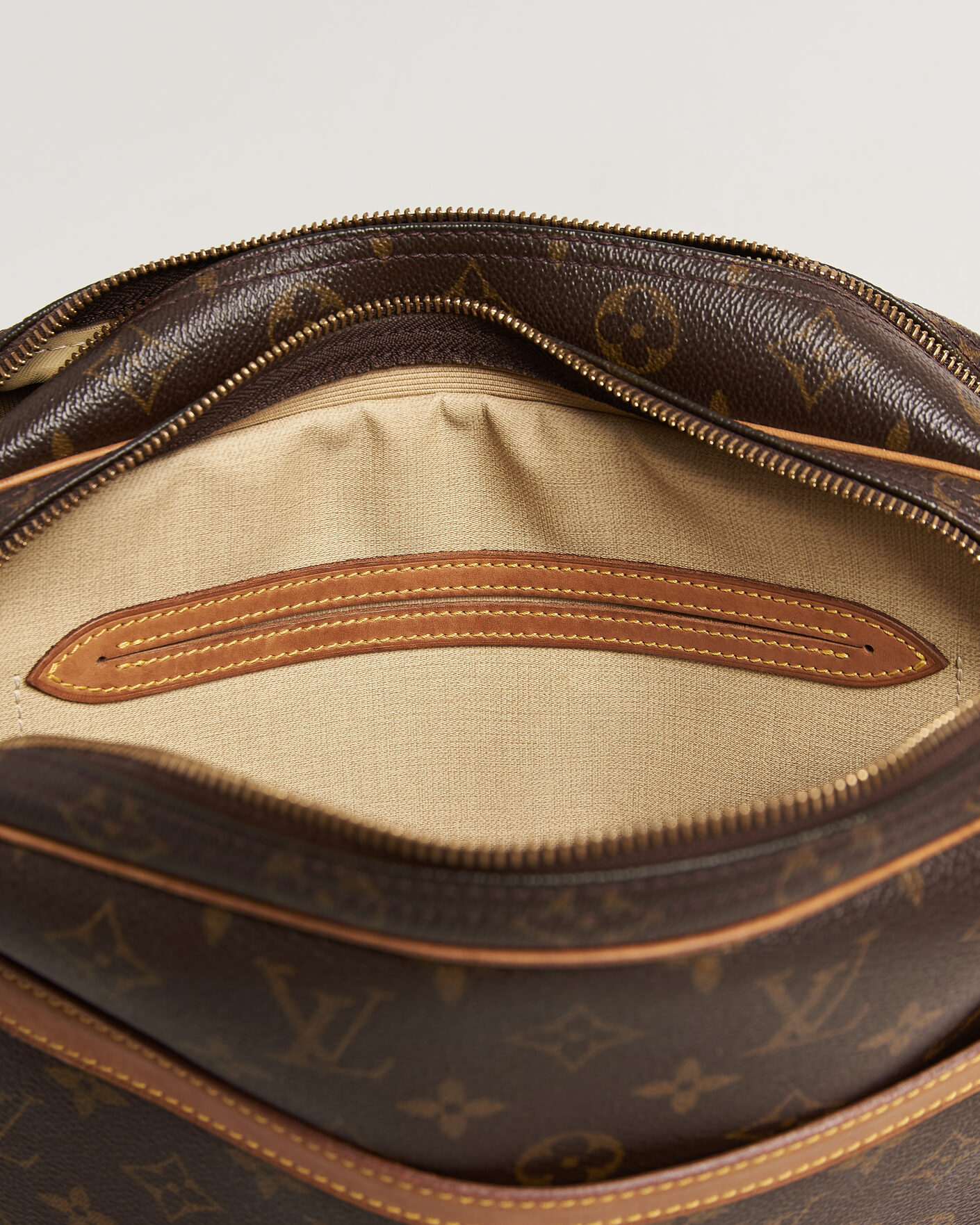 Mies | Pre-Owned & Vintage Bags | Louis Vuitton Pre-Owned | Reporter Bag PM Monogram