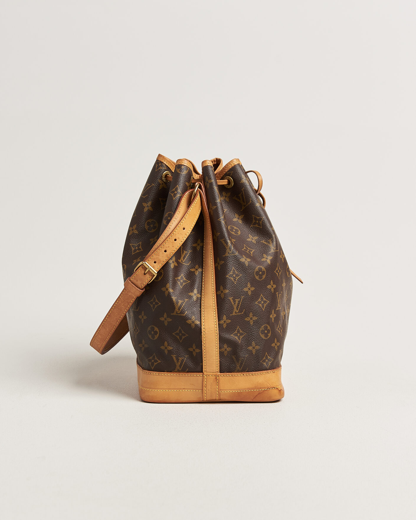 Mies | Pre-Owned & Vintage Bags | Louis Vuitton Pre-Owned | Noé Monogram
