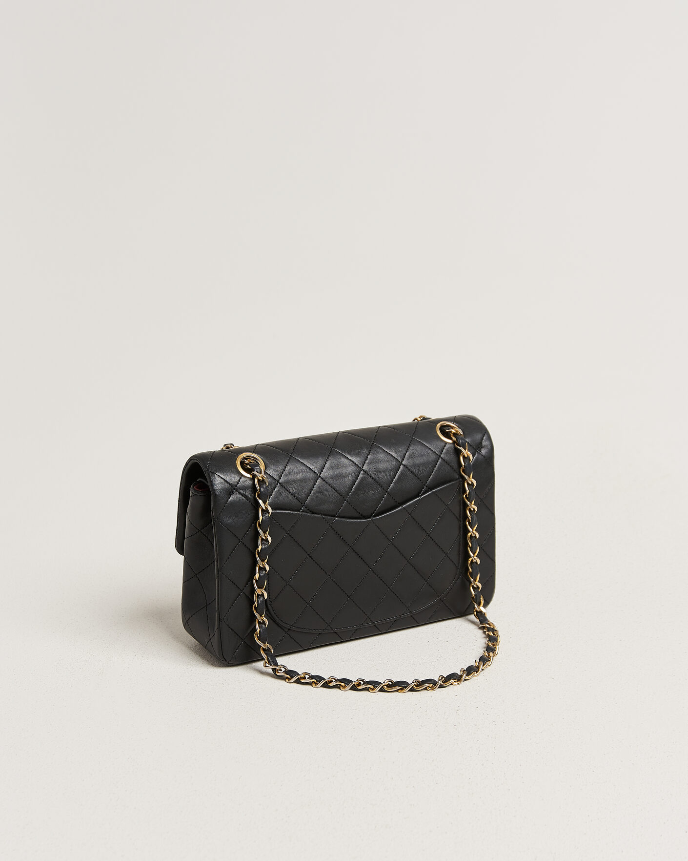 Mies | Pre-Owned & Vintage Bags | Chanel Pre-Owned | Classic Small Double Flap Bag Lambskin Black