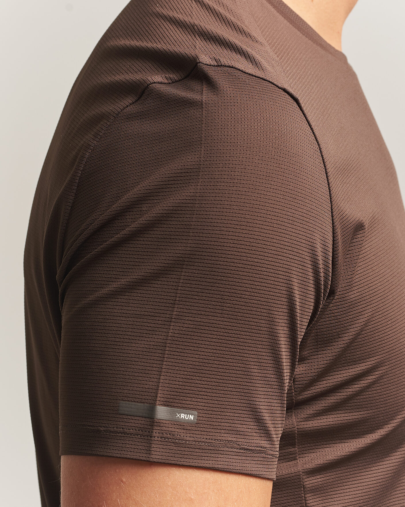 Mies | T-paidat | SOAR Running | Eco Tech T-Shirt Brown