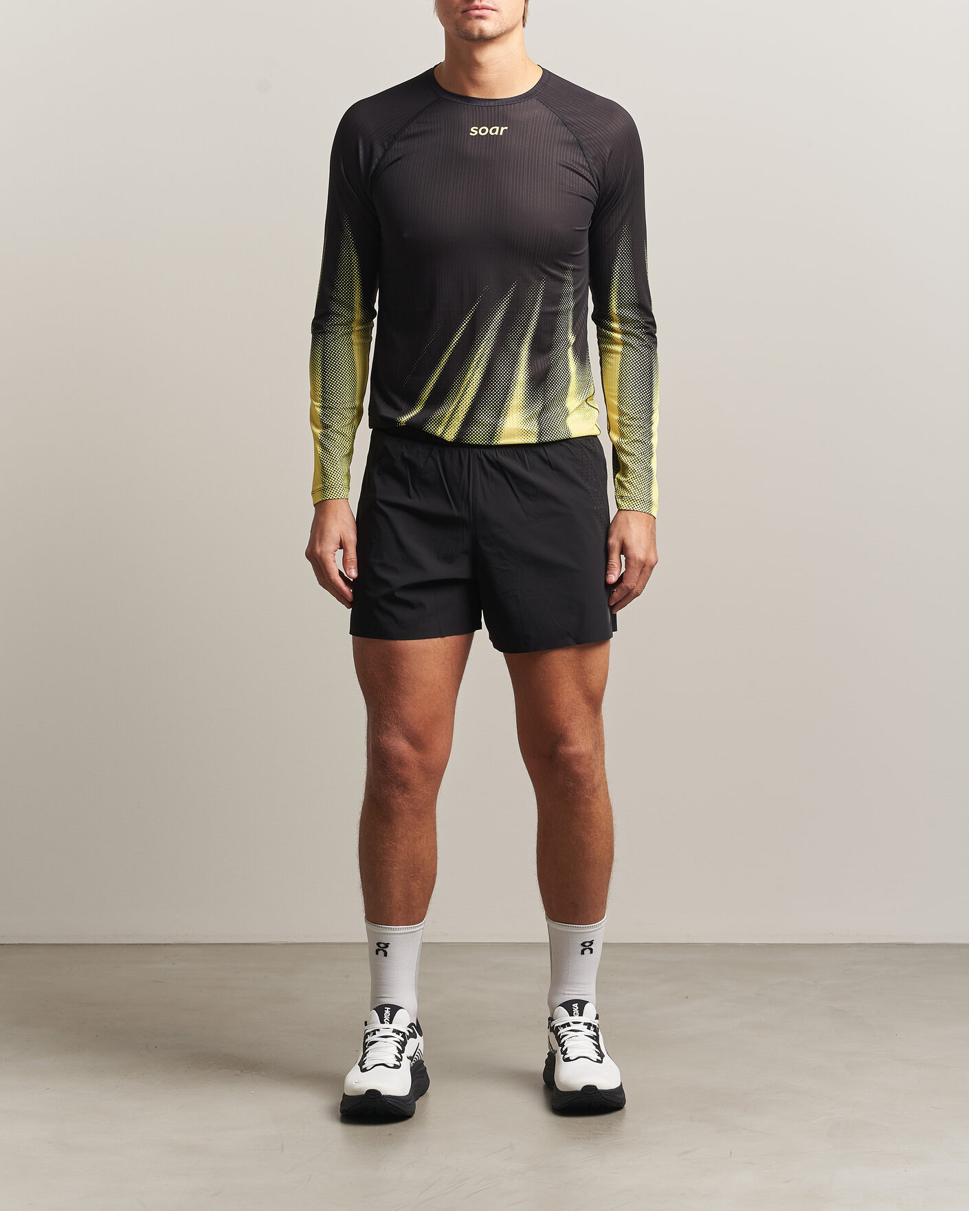 Mies | Shortsit | SOAR Running | Run Shorts Black