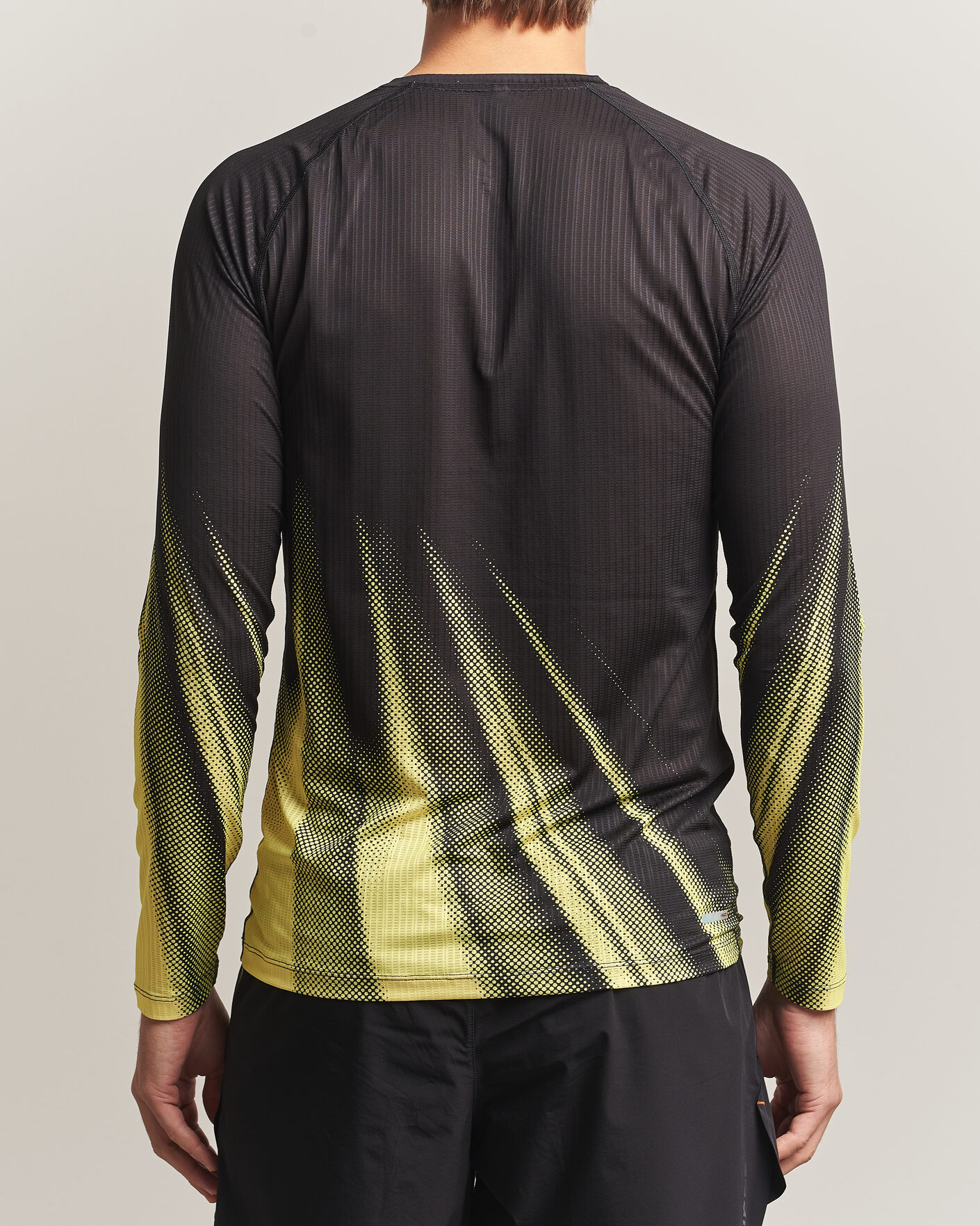 Mies | T-paidat | SOAR Running | LS Race Base Yellow/Black