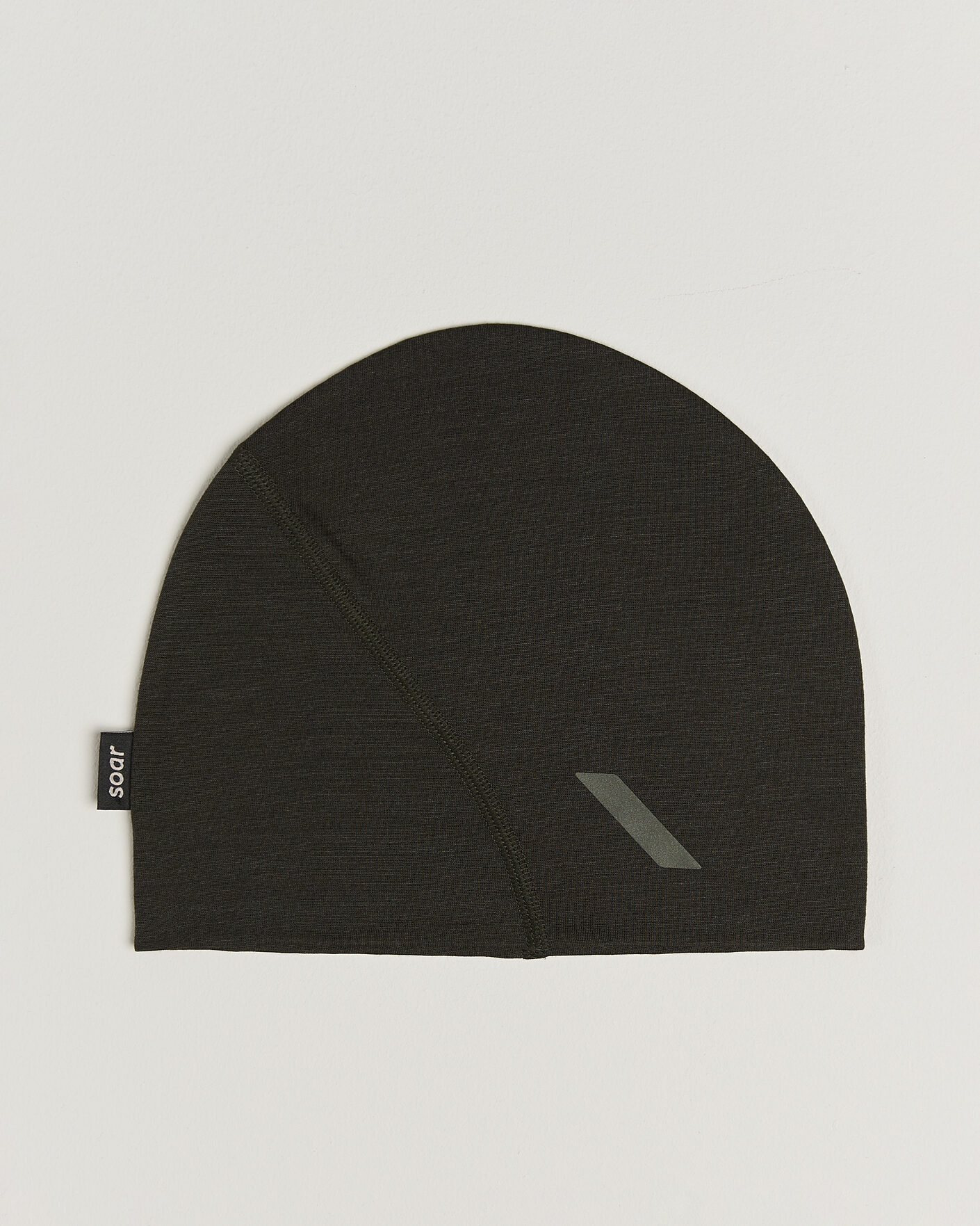 Mies | Pipot | SOAR Running | Merino/Silk Beanie Forest