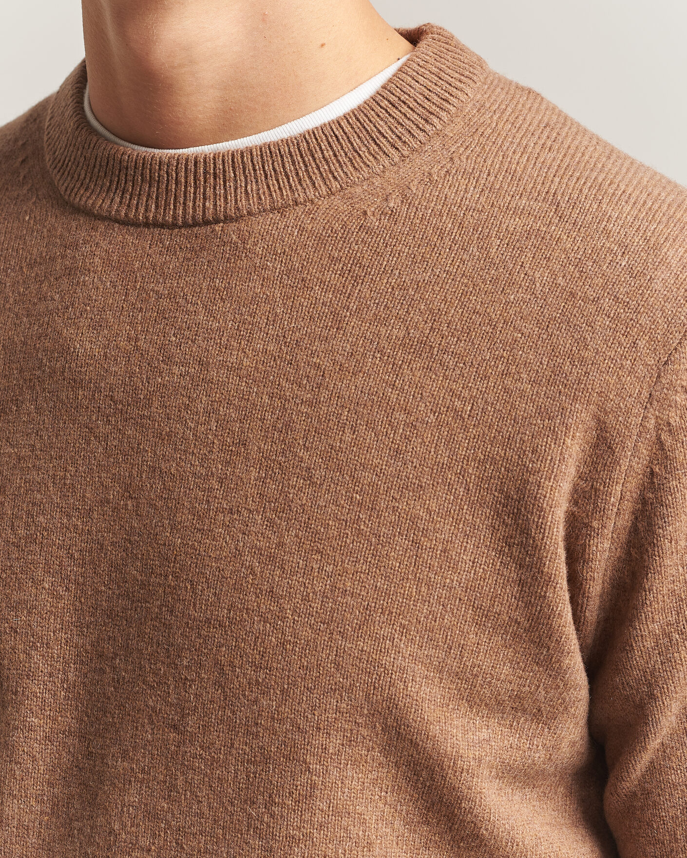 Mies | Puserot | Samsøe Samsøe | Isak Knitted Crew Neck Lead Gray
