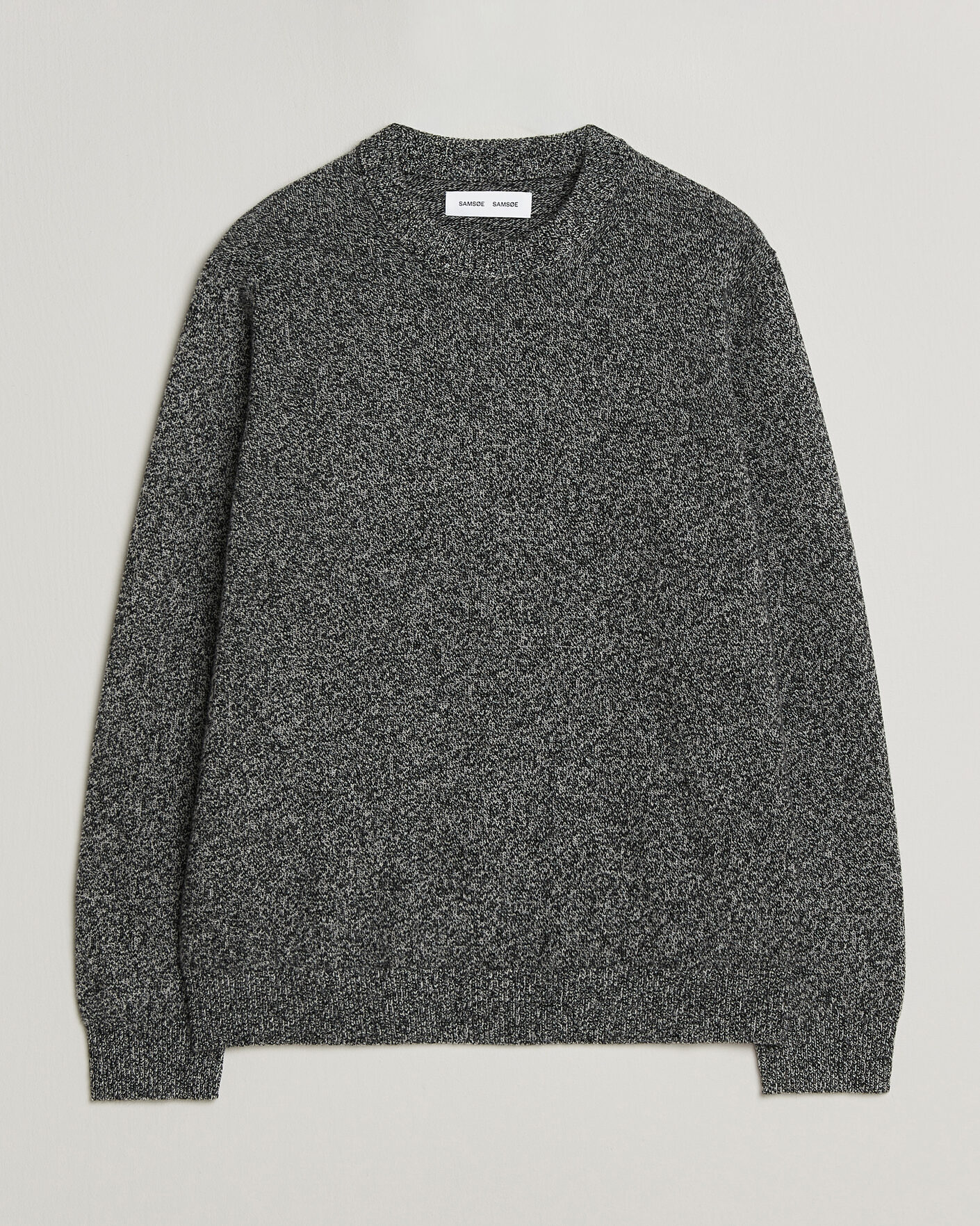 Mies | Puserot | Samsøe Samsøe | Isak Knitted Crew Neck Black White Melange
