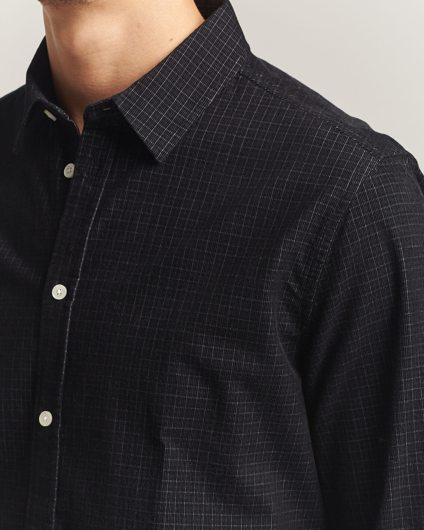 Mies | Kauluspaidat | Samsøe Samsøe | Liam Baby Cord Checked Shirt Black