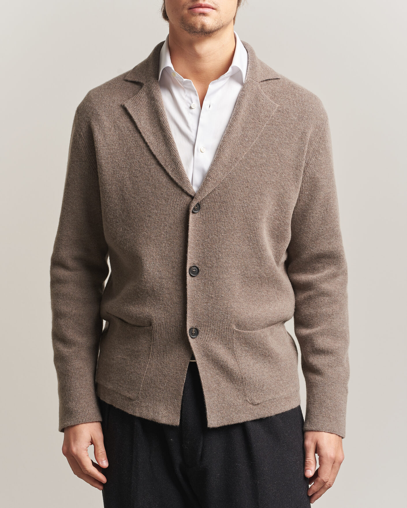 Mies | Pikkutakit | Oscar Jacobson | Antonio Knitted Blazer Taupe