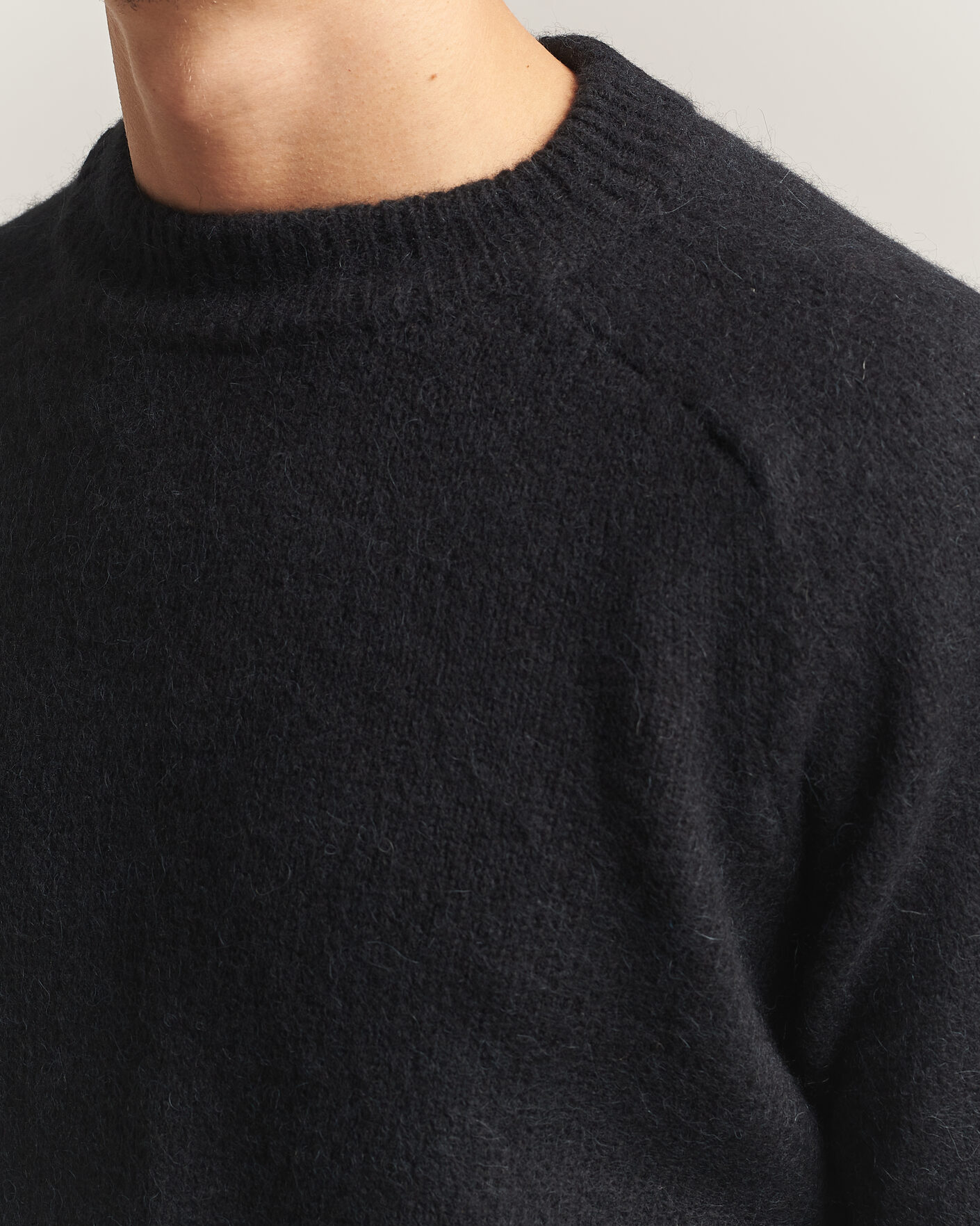 Mies | Puserot | Oscar Jacobson | Andie Alpacka/Merino Knitted Sweater Black
