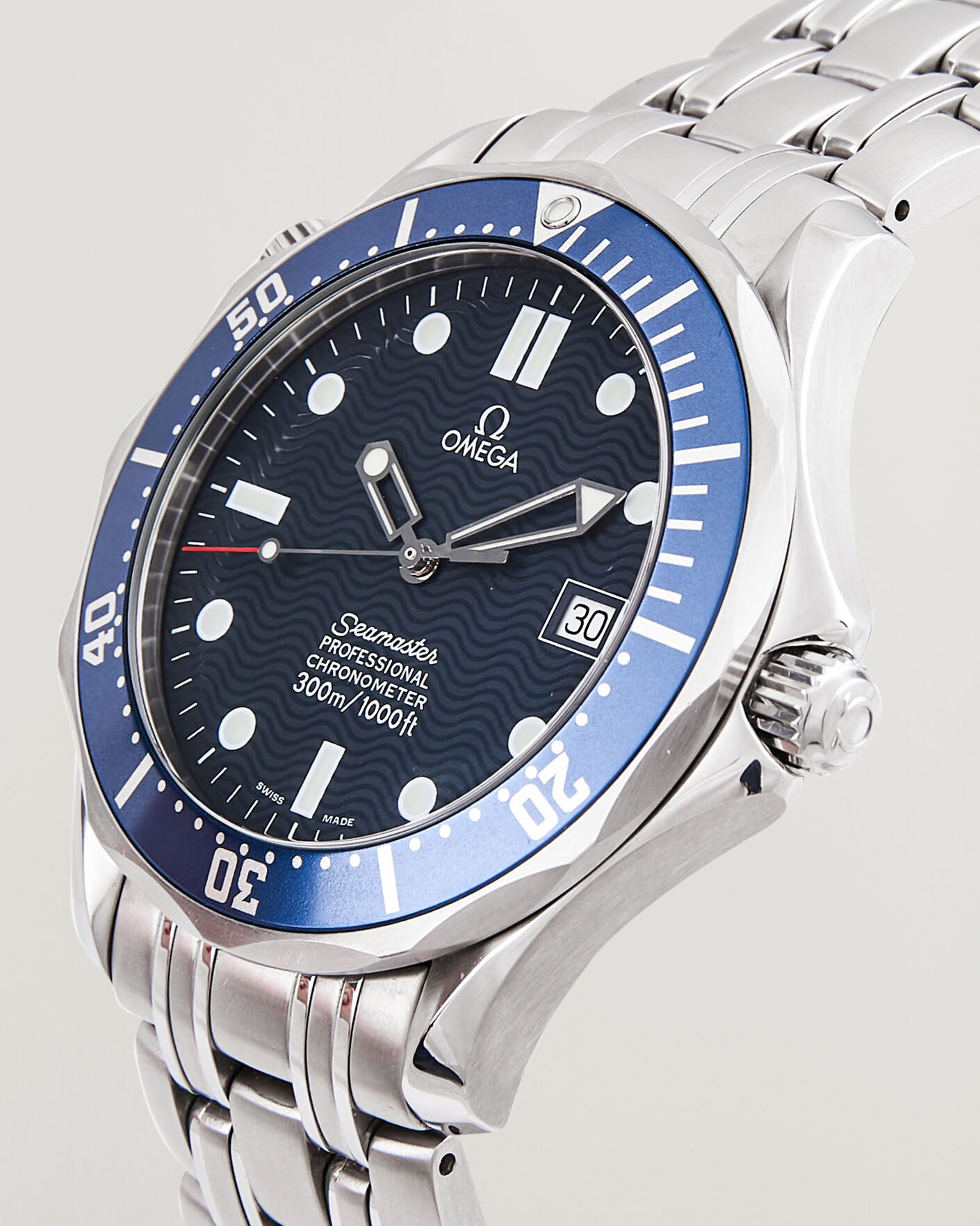 Mies | Pre-Owned & Vintage Watches | Omega Pre-Owned | Seamaster 300M