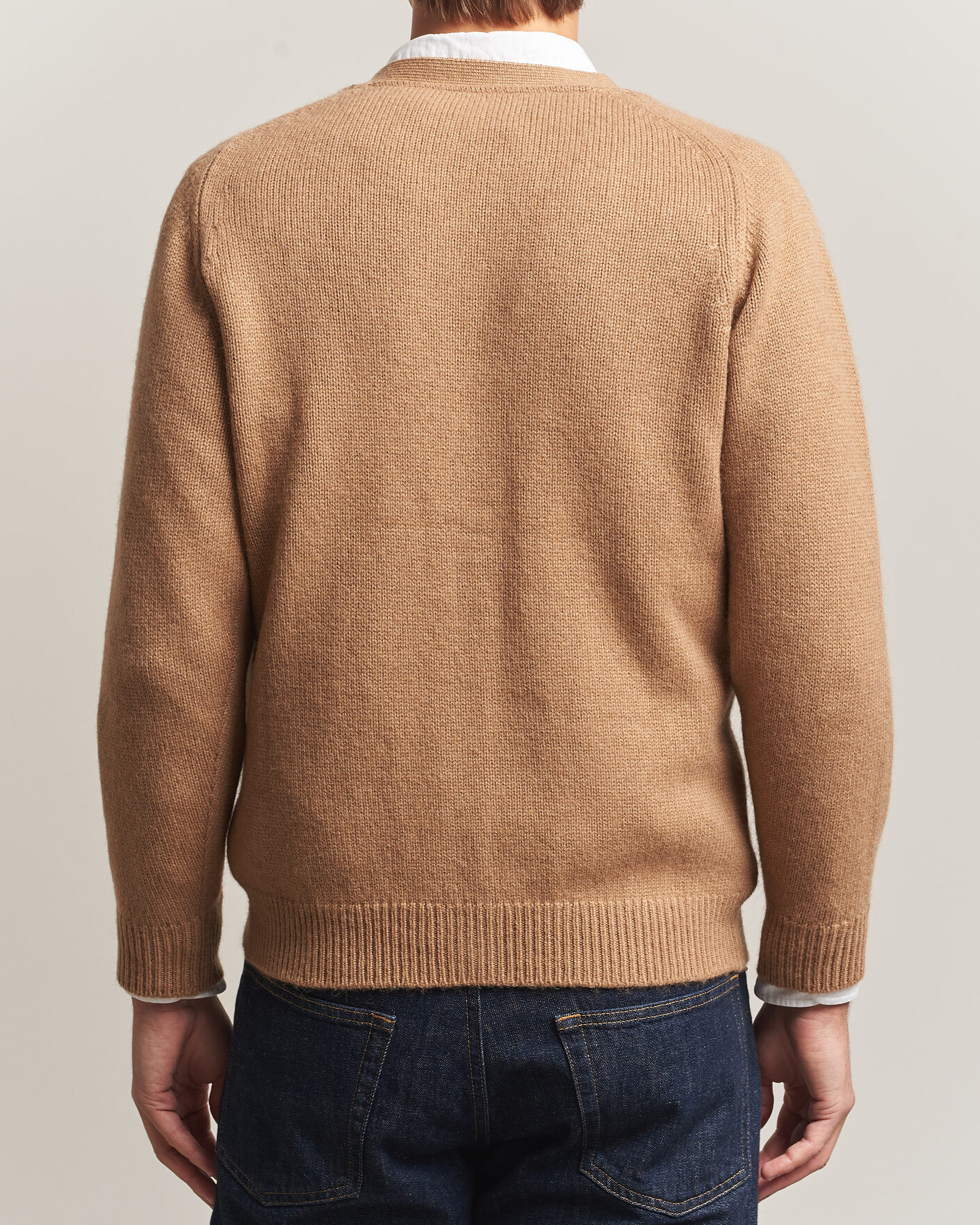 Mies | Puserot | William Lockie | Datchet Camelhair Cardigan Natural Brown