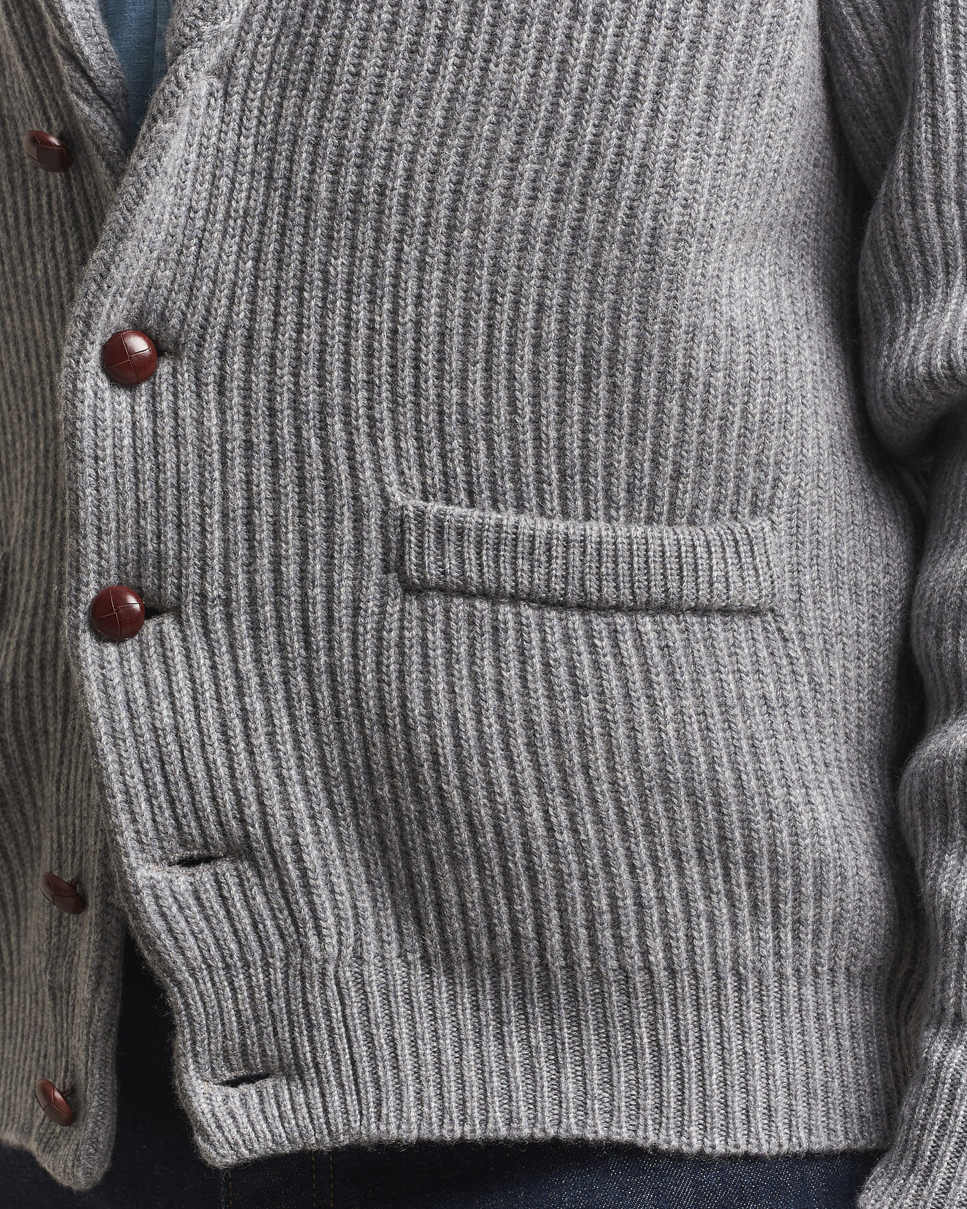 Mies | Puserot | William Lockie | Windsor Cashmere Shawl Cardigan Flannel Grey