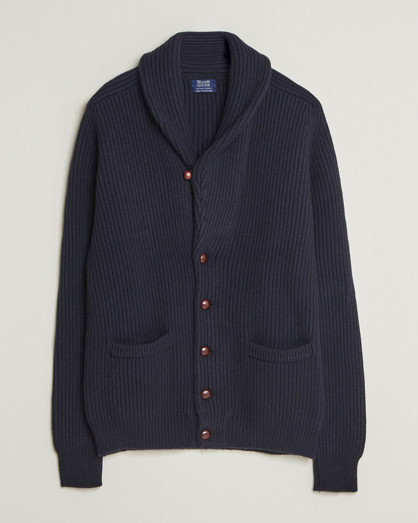 Mies | Puserot | William Lockie | Windsor Cashmere Shawl Cardigan Navy