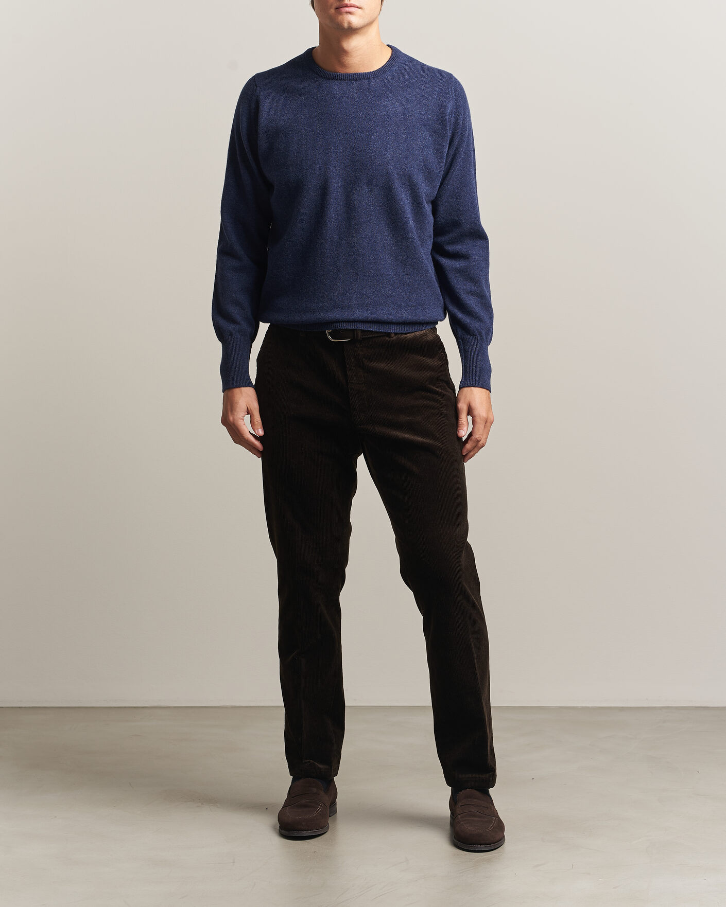 Mies | Puserot | William Lockie | Rob Lambswool Crewneck Astra