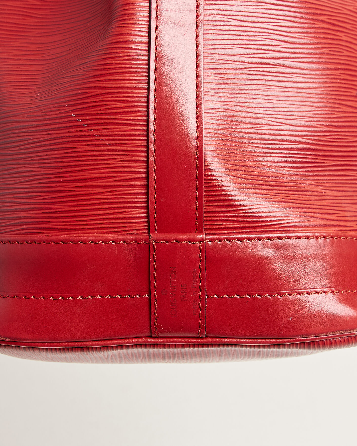 Mies | Pre-Owned & Vintage Bags | Louis Vuitton Pre-Owned | Noé Epi Leather Red