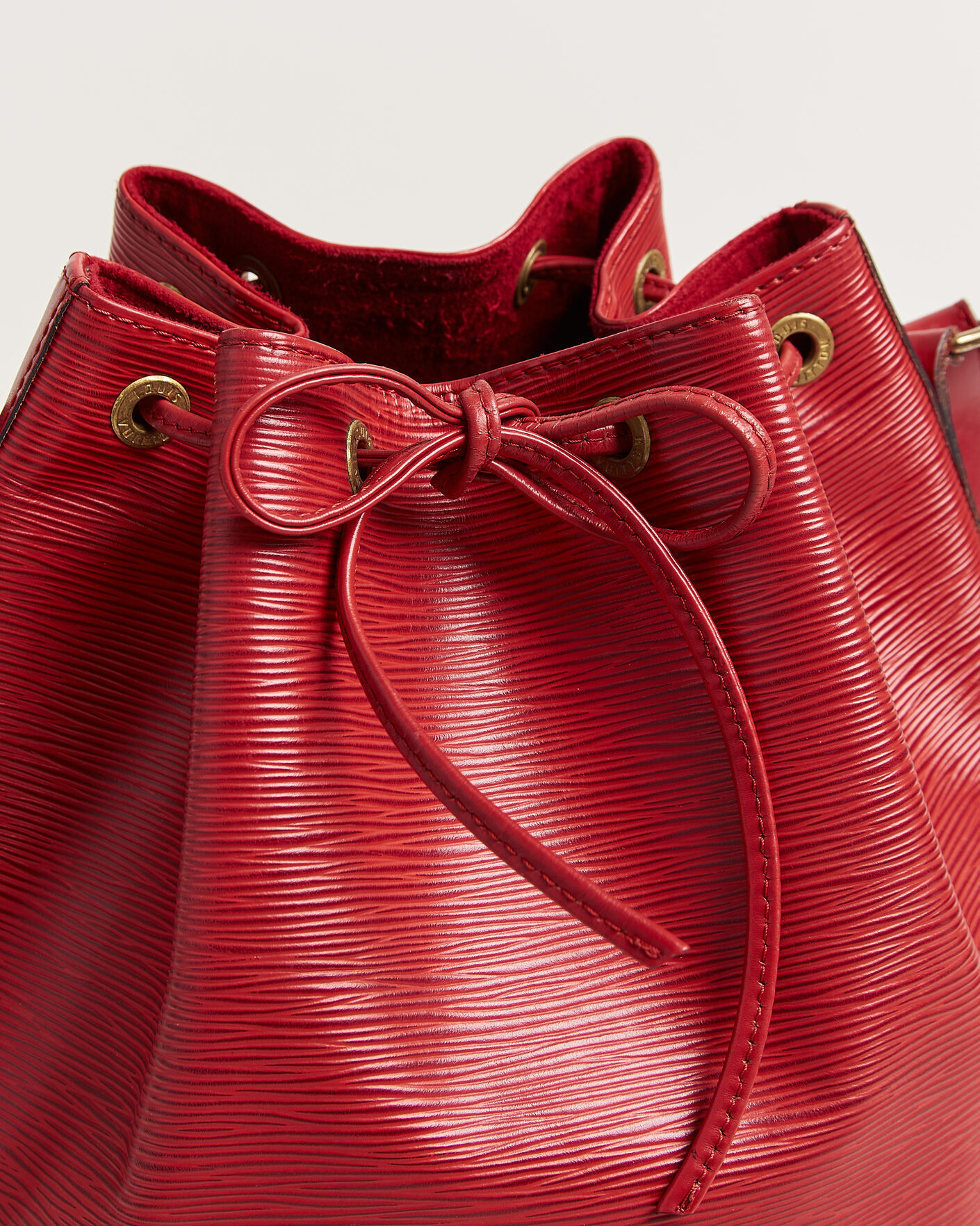 Mies | Pre-Owned & Vintage Bags | Louis Vuitton Pre-Owned | Noé Epi Leather Red