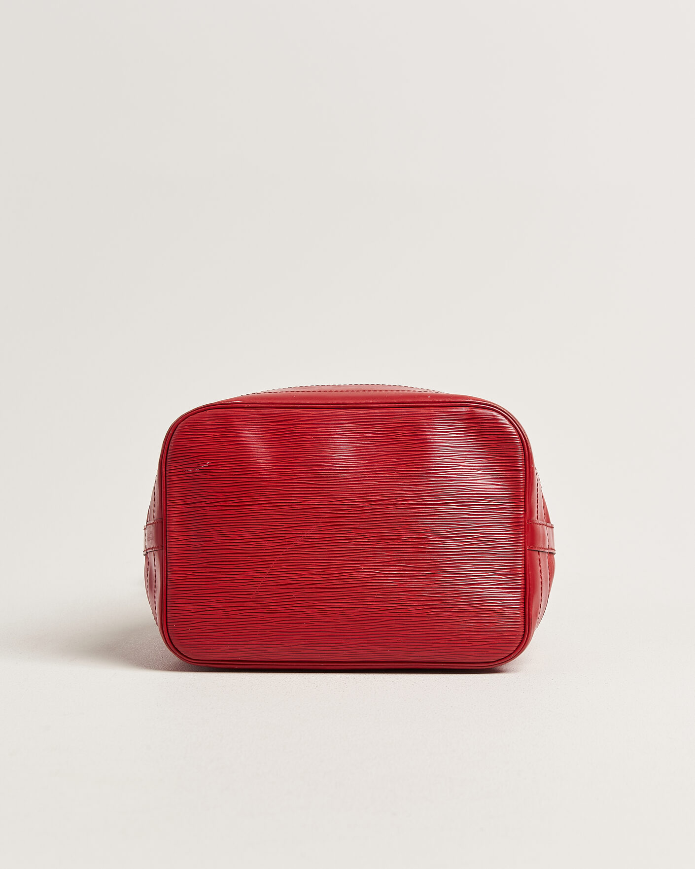 Mies | Pre-Owned & Vintage Bags | Louis Vuitton Pre-Owned | Noé Epi Leather Red