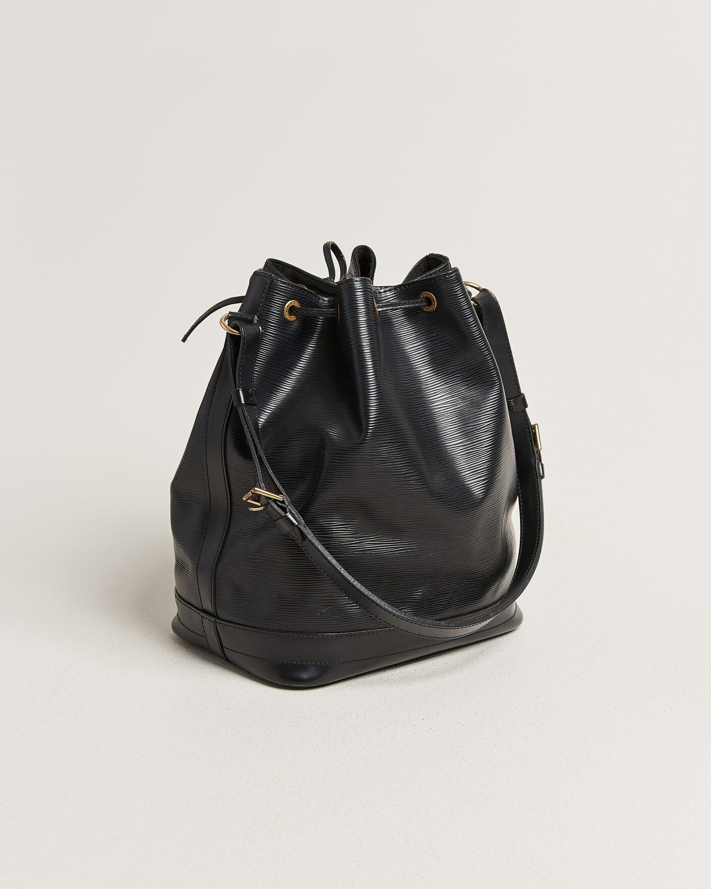 Mies | Pre-Owned & Vintage Bags | Louis Vuitton Pre-Owned | Noé Epi Leather Black