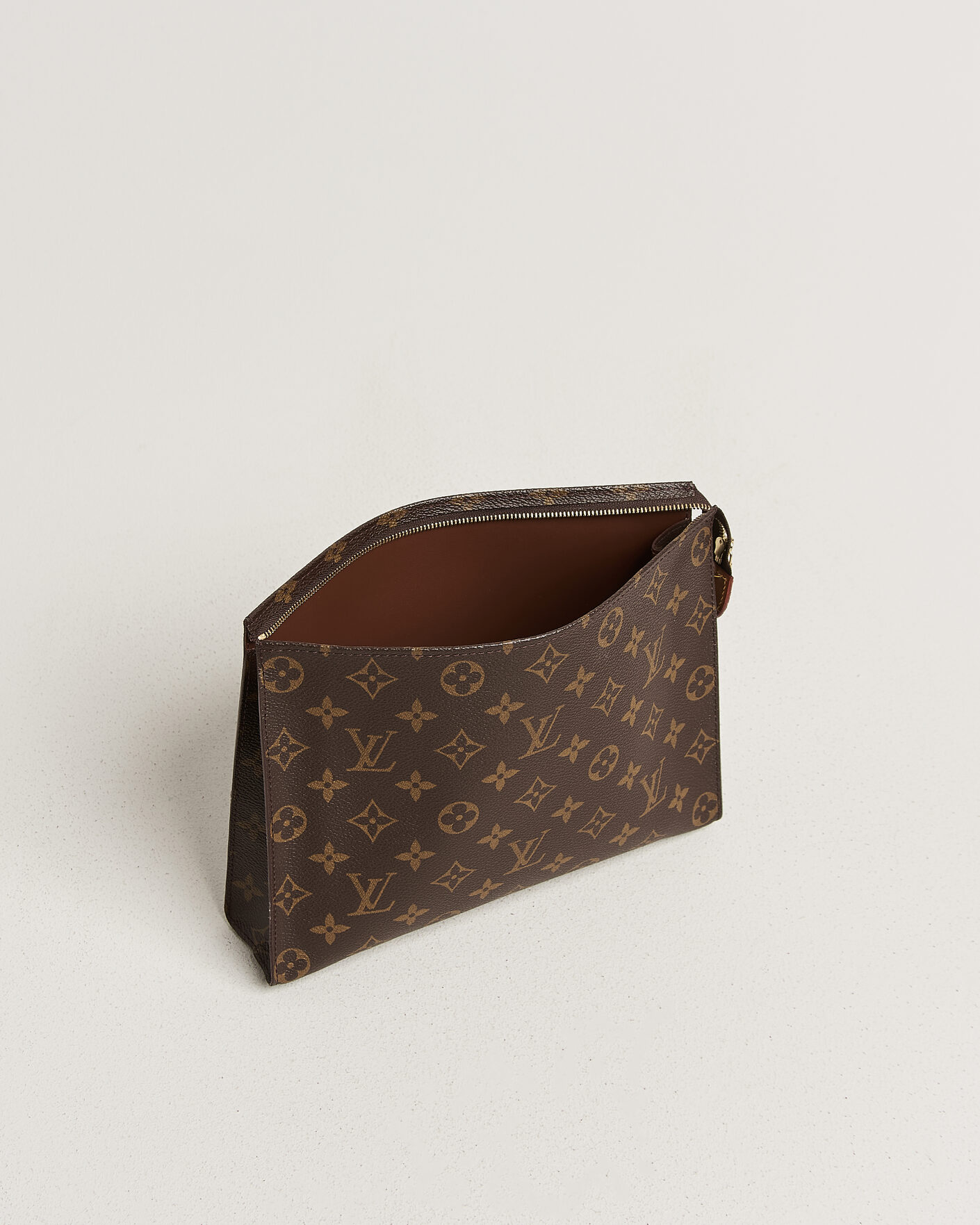 Mies | Pre-Owned & Vintage Bags | Louis Vuitton Pre-Owned | Poche Toilette NM Monogram