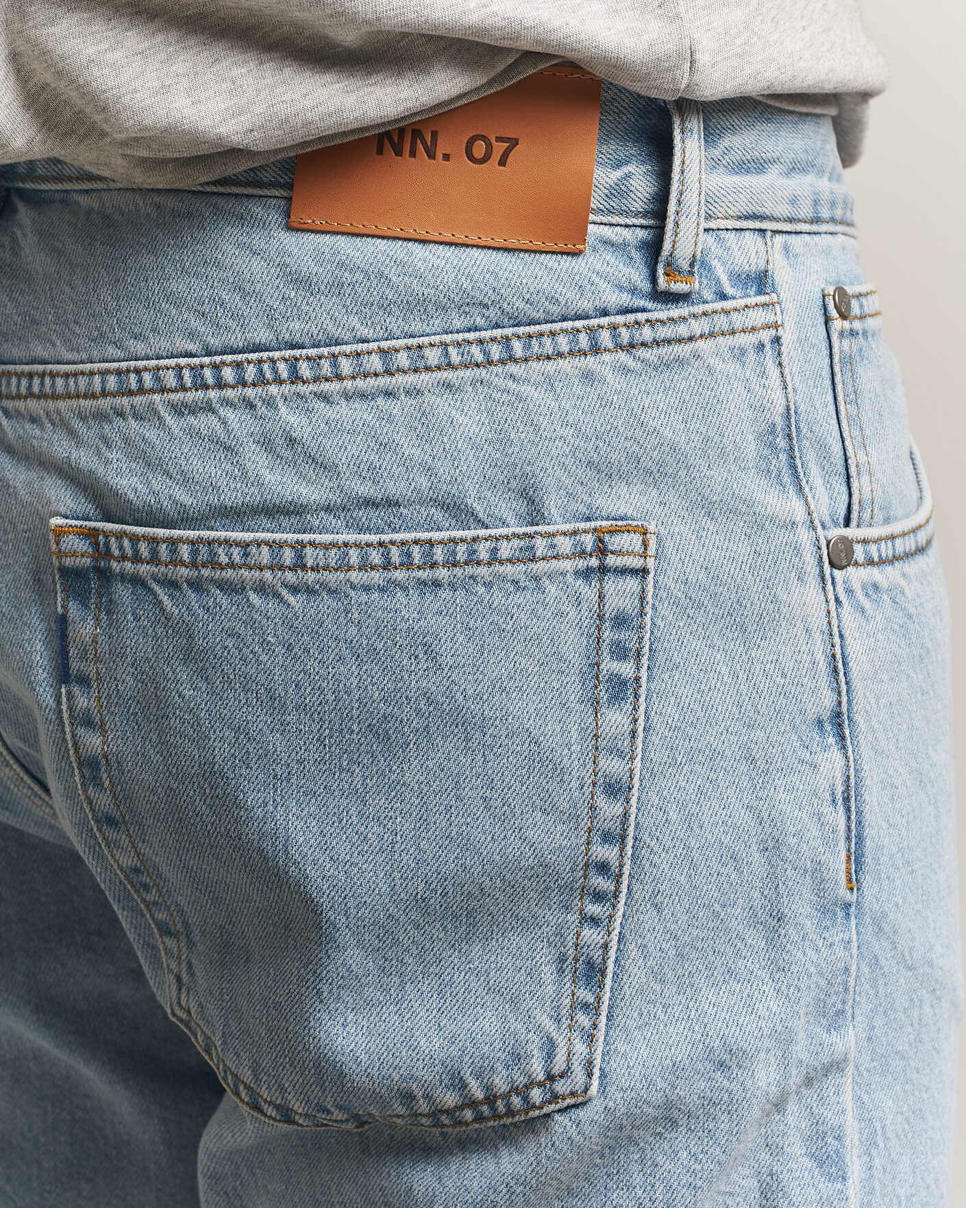 Mies | Farkut | NN07 | Sonny Regular Fit Jeans Light Rinsed Blue