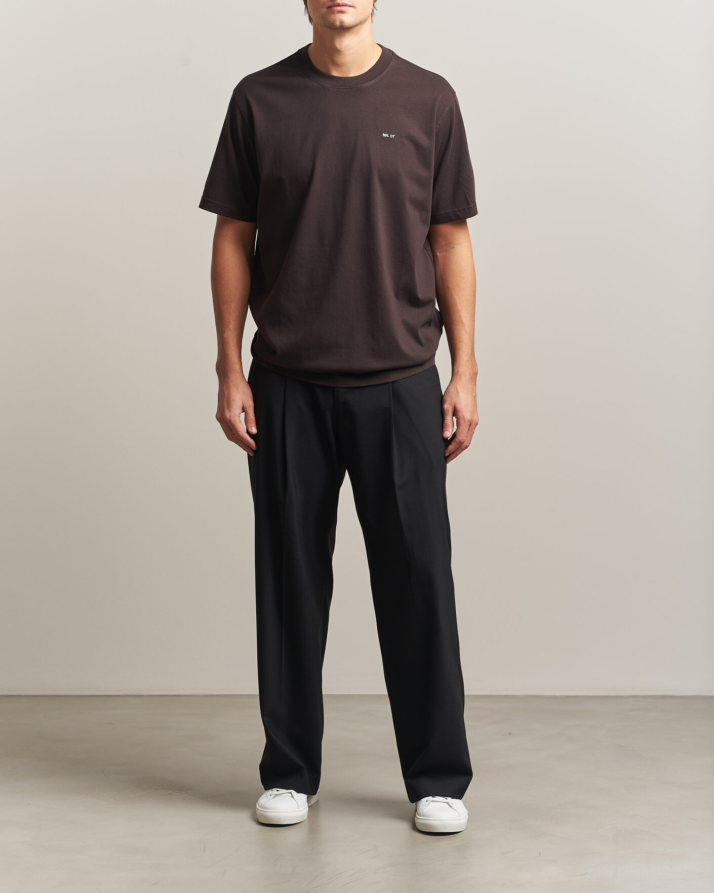 Mies | T-paidat | NN07 | Adam Crew Neck T-Shirt Deep Truffle