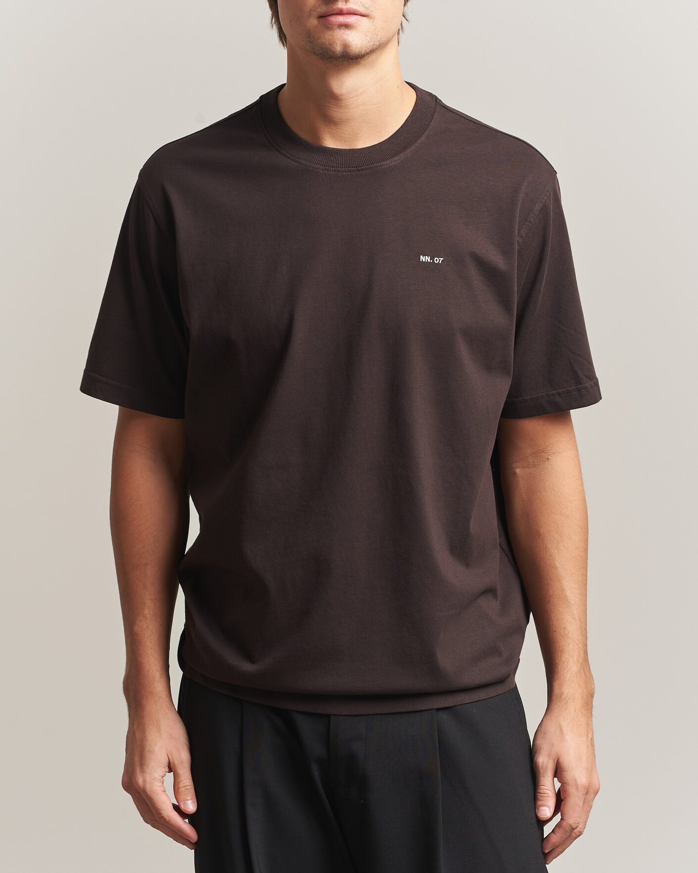Mies | T-paidat | NN07 | Adam Crew Neck T-Shirt Deep Truffle