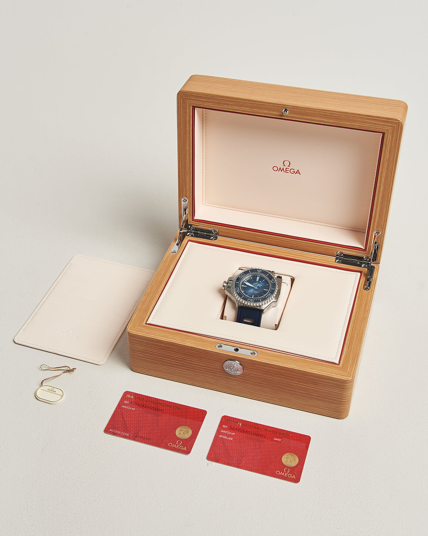 Mies | Pre-Owned & Vintage Watches | Omega Pre-Owned | Seamaster Ploprof 1200M Heritage