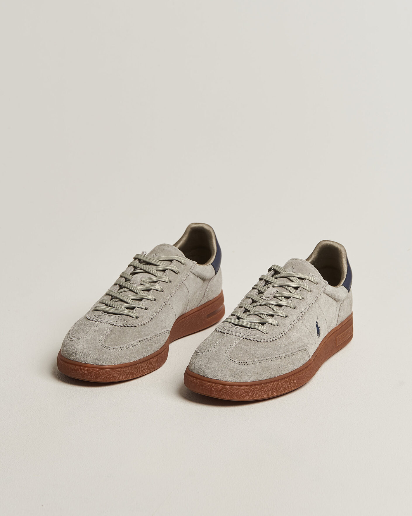 Mies | Tennarit | Polo Ralph Lauren | Bedford Suede Sneaker Earth Grey