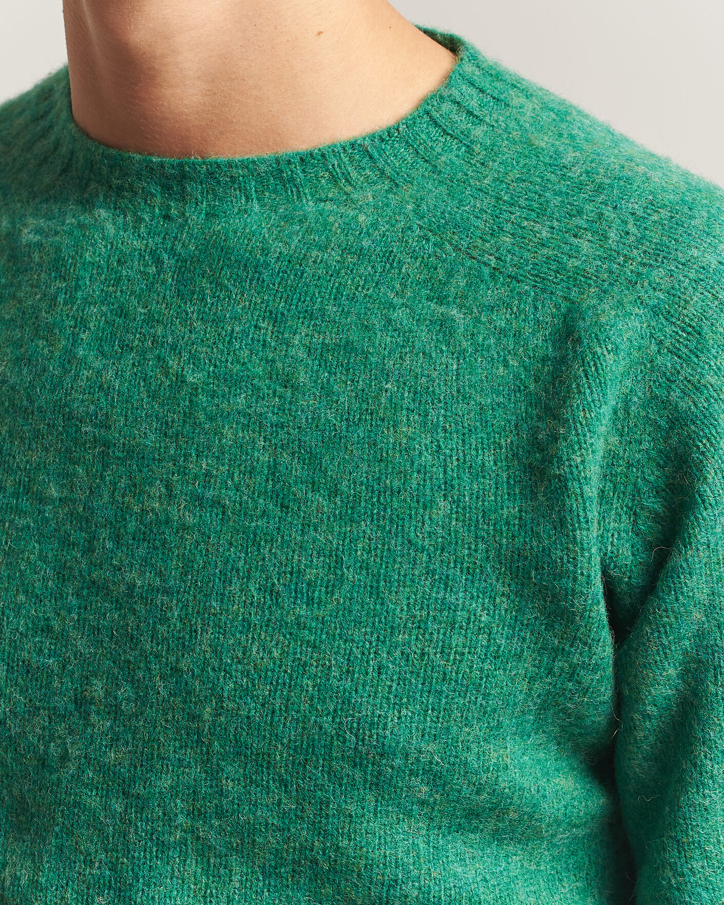Mies | Puserot | Harley Of Scotland | Brushed Supersoft Lambswool Crewneck Evergreen