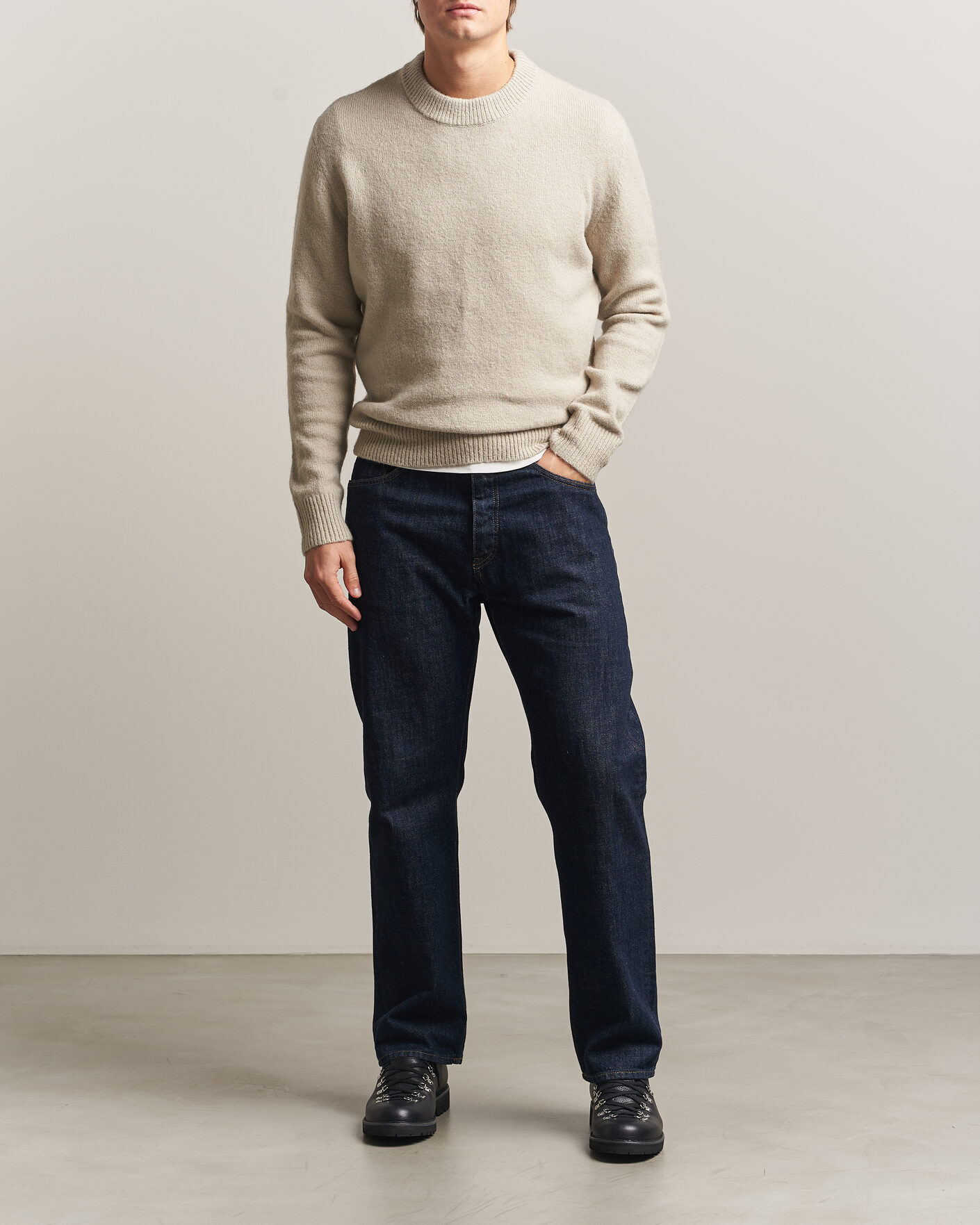Mies | Puserot | Sunflower | Moon Alpaca Sweater Pebble