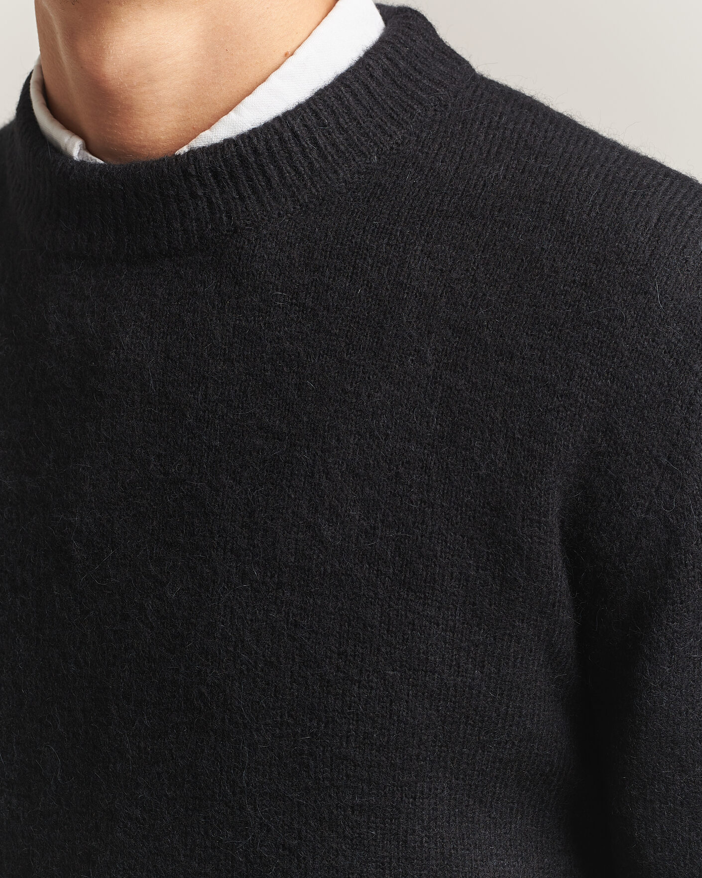 Mies | Puserot | Sunflower | Moon Alpaca Sweater Black