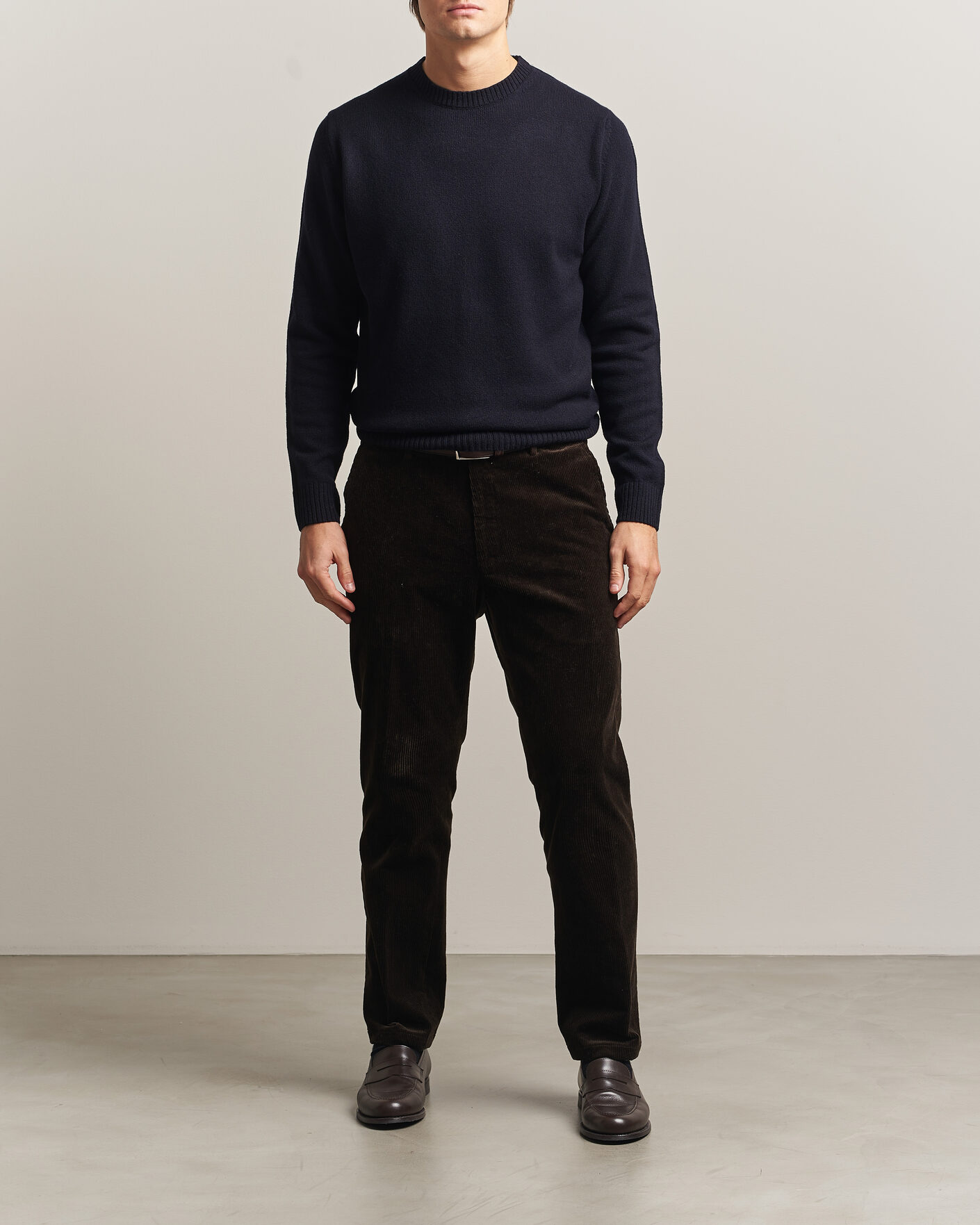 Mies | Puserot | Stenströms | Knitted Lambswool Crew Neck Dark Navy