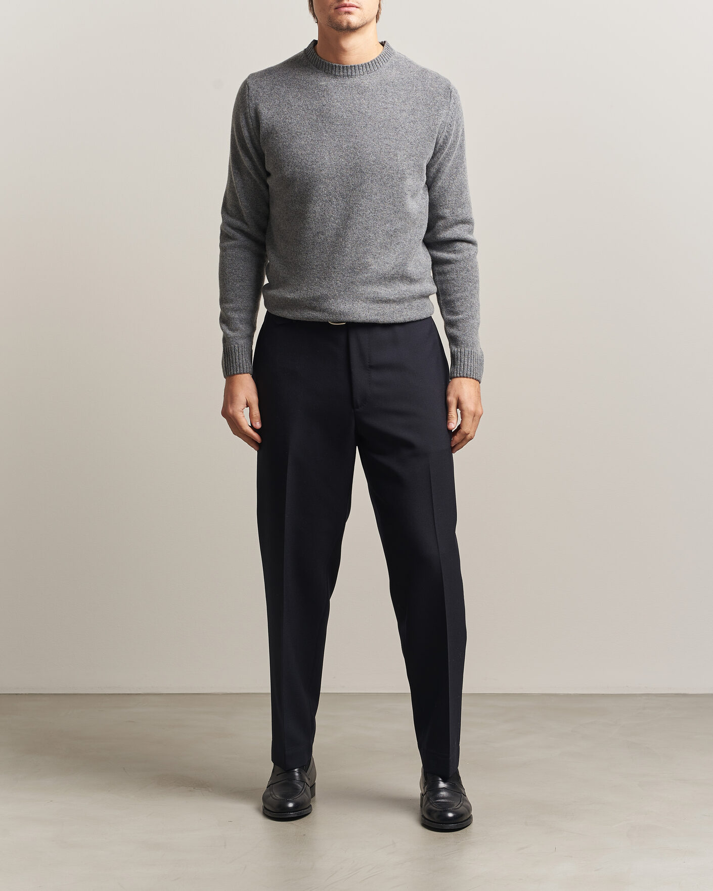 Mies | Puserot | Stenströms | Knitted Lambswool Crew Neck Mid Grey Melange
