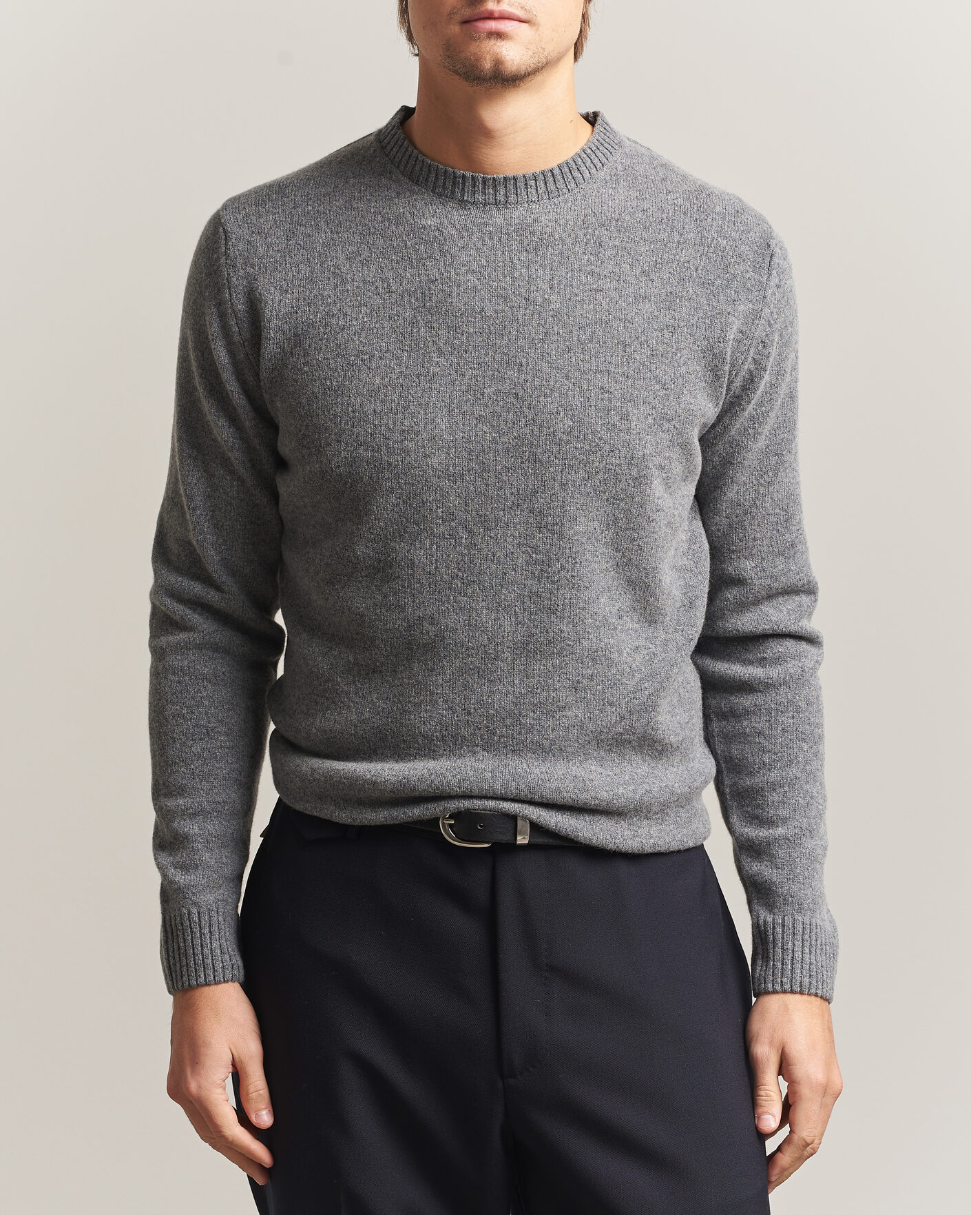 Mies | Puserot | Stenströms | Knitted Lambswool Crew Neck Mid Grey Melange