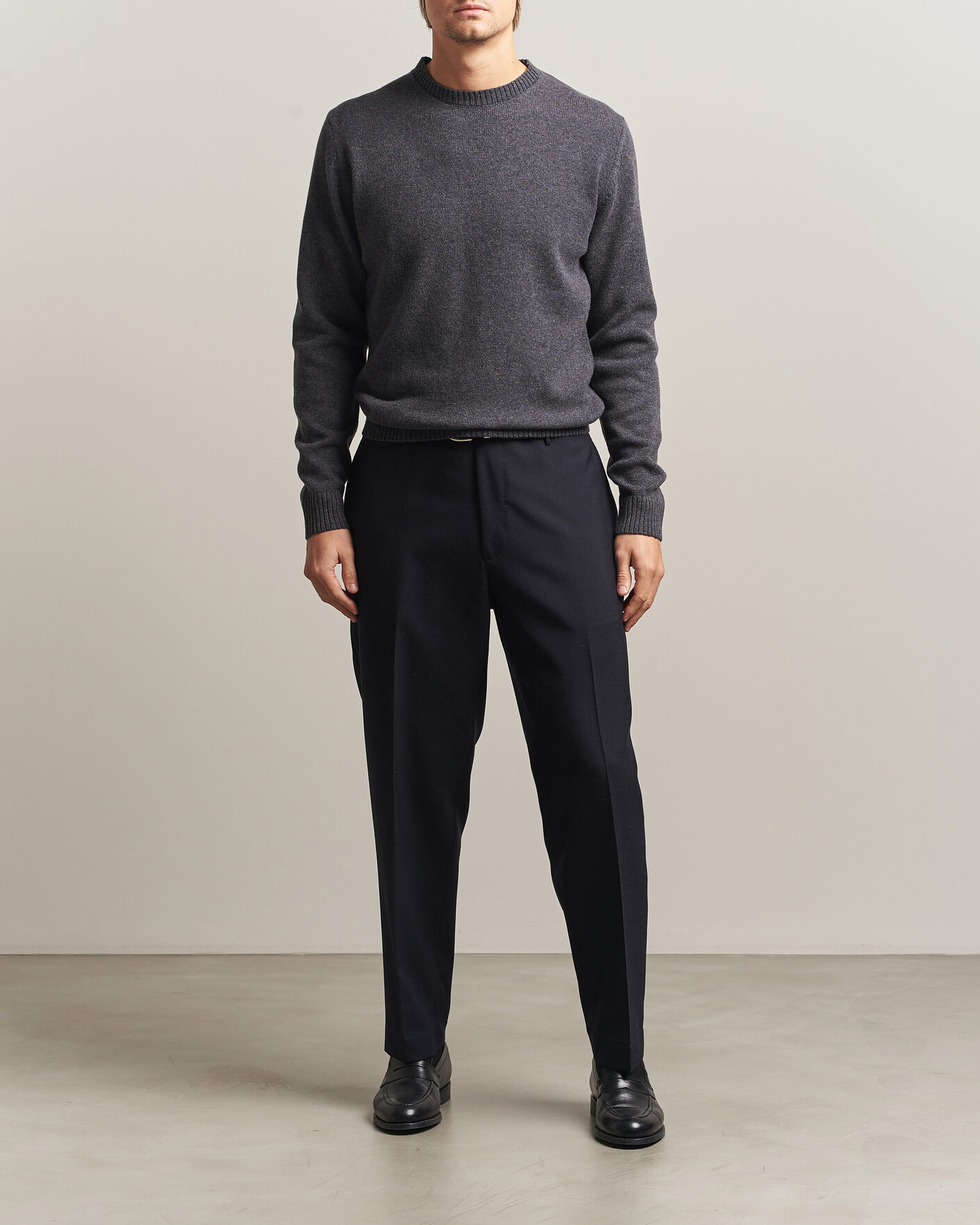 Mies | Puserot | Stenströms | Knitted Lambswool Crew Neck Dark Grey Melange