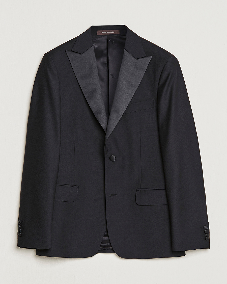 Miehet |  | Oscar Jacobson | Elder Tuxedo Suit