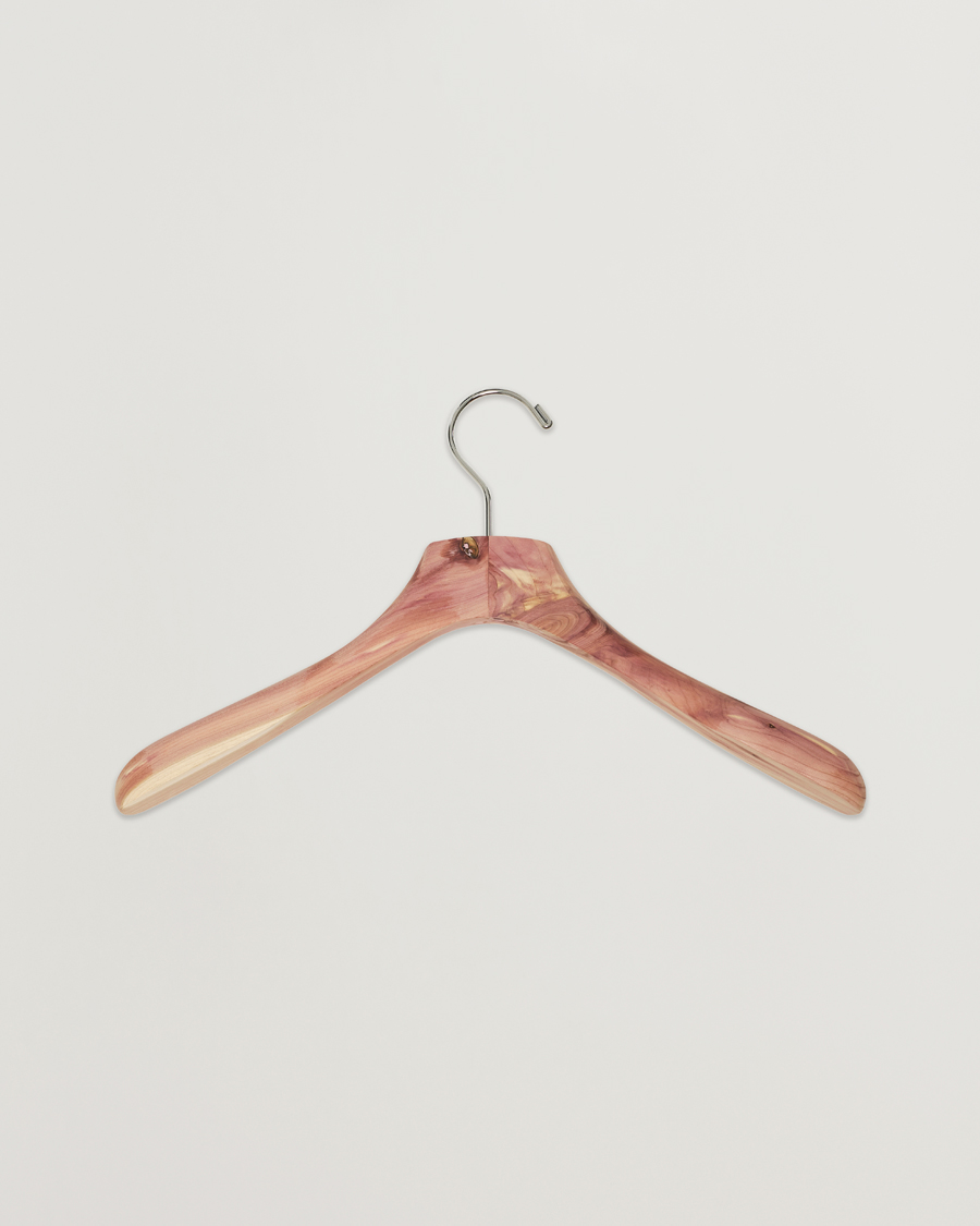 Mies | Vaatehuolto | Care with Carl | Cedar Wood Jacket Hanger 5-pack