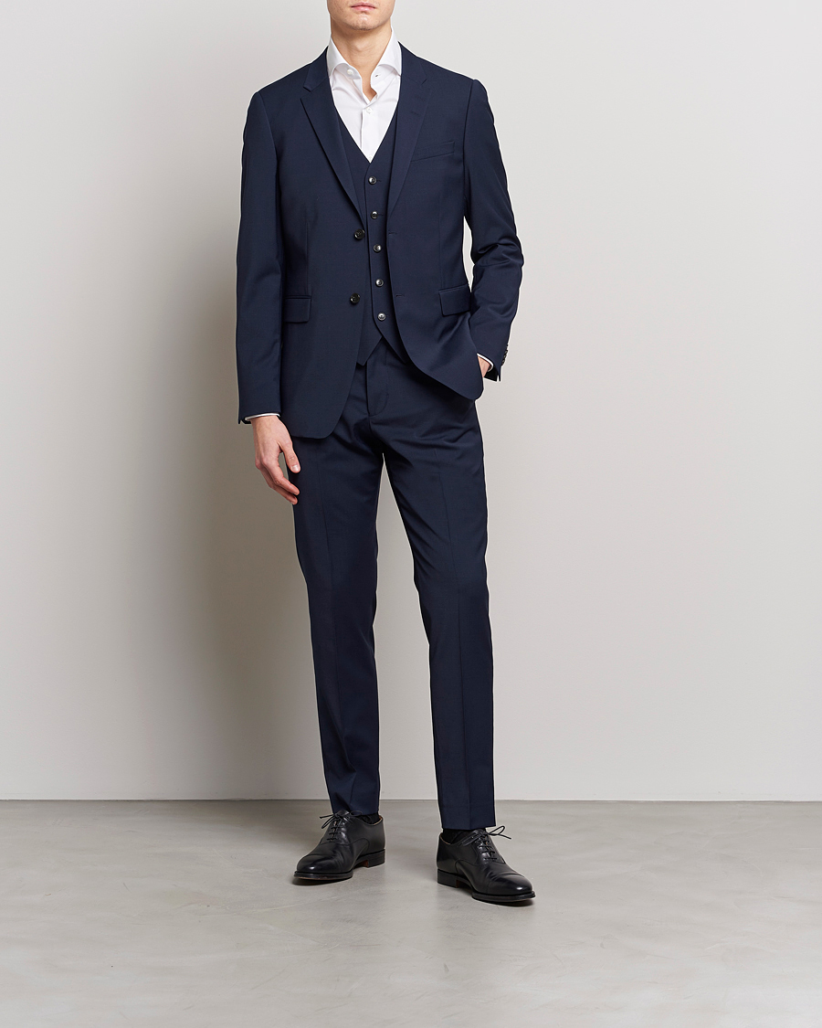 Mies | Puvut | Tiger of Sweden | Jerretts Wool Travel Suit Royal Blue