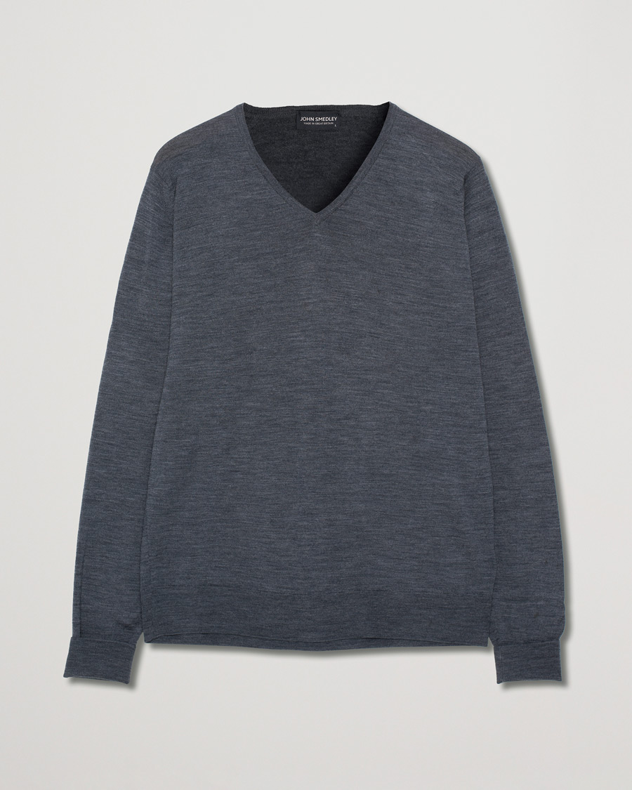 Mies | Puserot | Pre-owned | John Smedley Bobby Extra Fine Merino V-Neck Pullover Charcoal