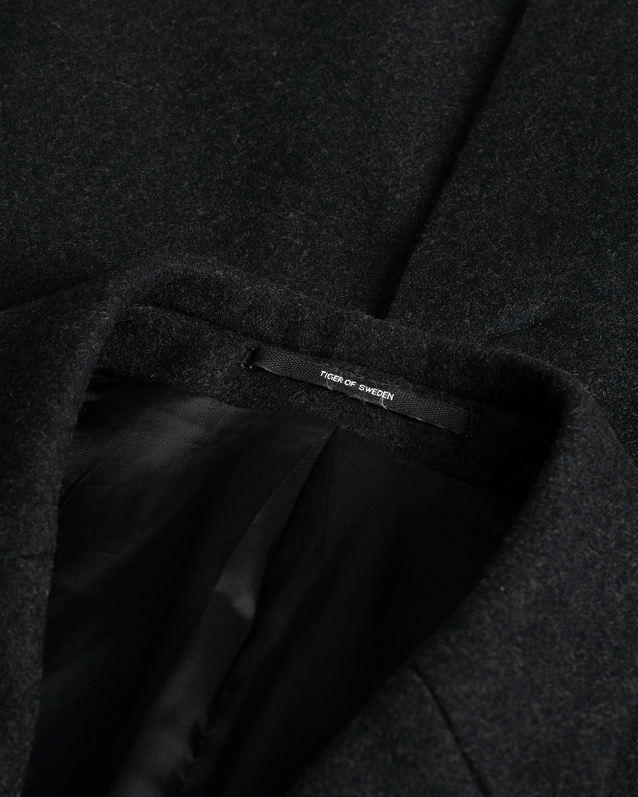 Mies | Tiger of Sweden Dempsey 18 Wool Coat Black Melange | Pre-owned | Tiger of Sweden Dempsey 18 Wool Coat Black Melange