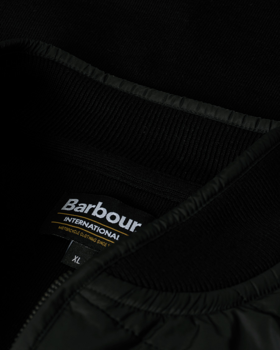 Mies | Puserot | Pre-owned | Barbour International Baffle Zip Through Sweater Black