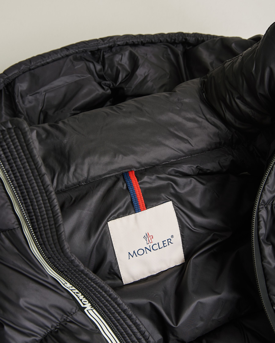 Mies | Takit | Pre-owned | Moncler Arves Down Hooded Jacket Black