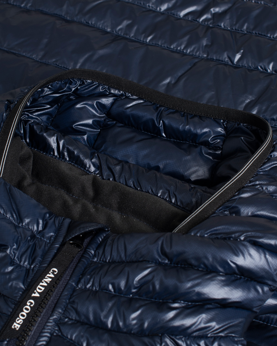 Mies | Takit | Pre-owned | Canada Goose Hybridge Lite Hoody Q Atlantic Navy