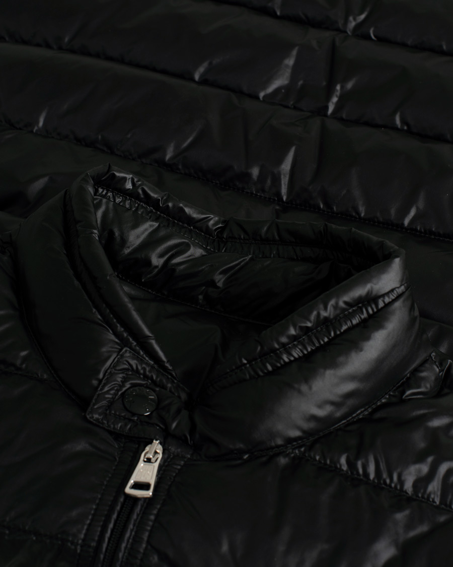 Mies | Takit | Pre-owned | Moncler Gui Vest Black