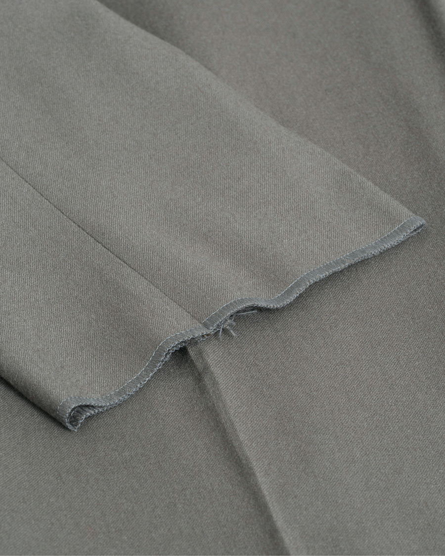 Mies | Housut | Pre-owned | Giorgio Armani Tapered Wool Flannel Trousers Light Grey