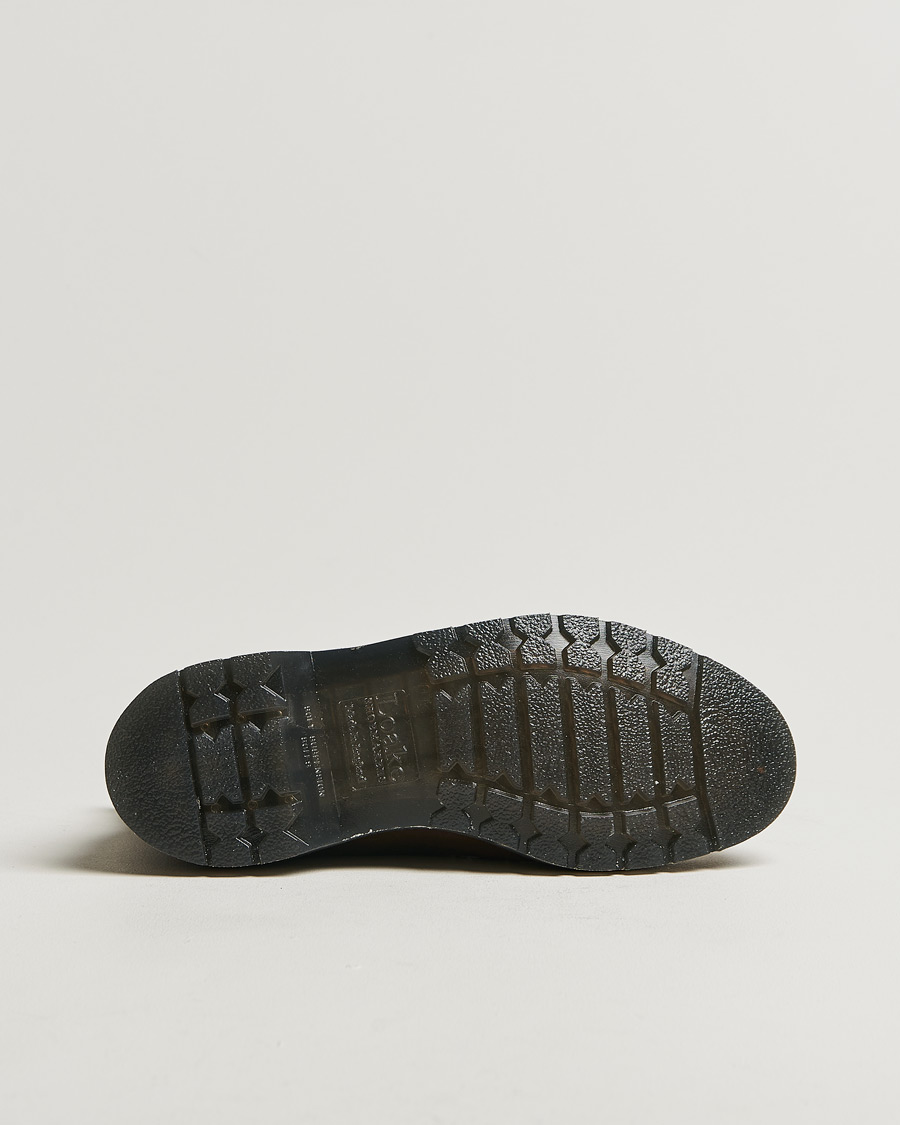 Mies | Loake Shoemakers Niro Heat Sealed Laced Boot Brown Nubuck | Pre-owned | Loake Shoemakers Niro Heat Sealed Laced Boot Brown Nubuck