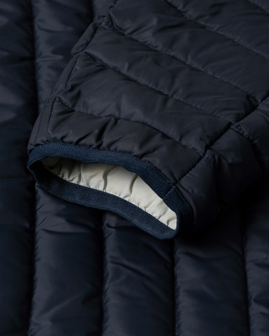 Mies | Takit | Pre-owned | Colmar Repunk Lightweight Down Jacket Navy 54