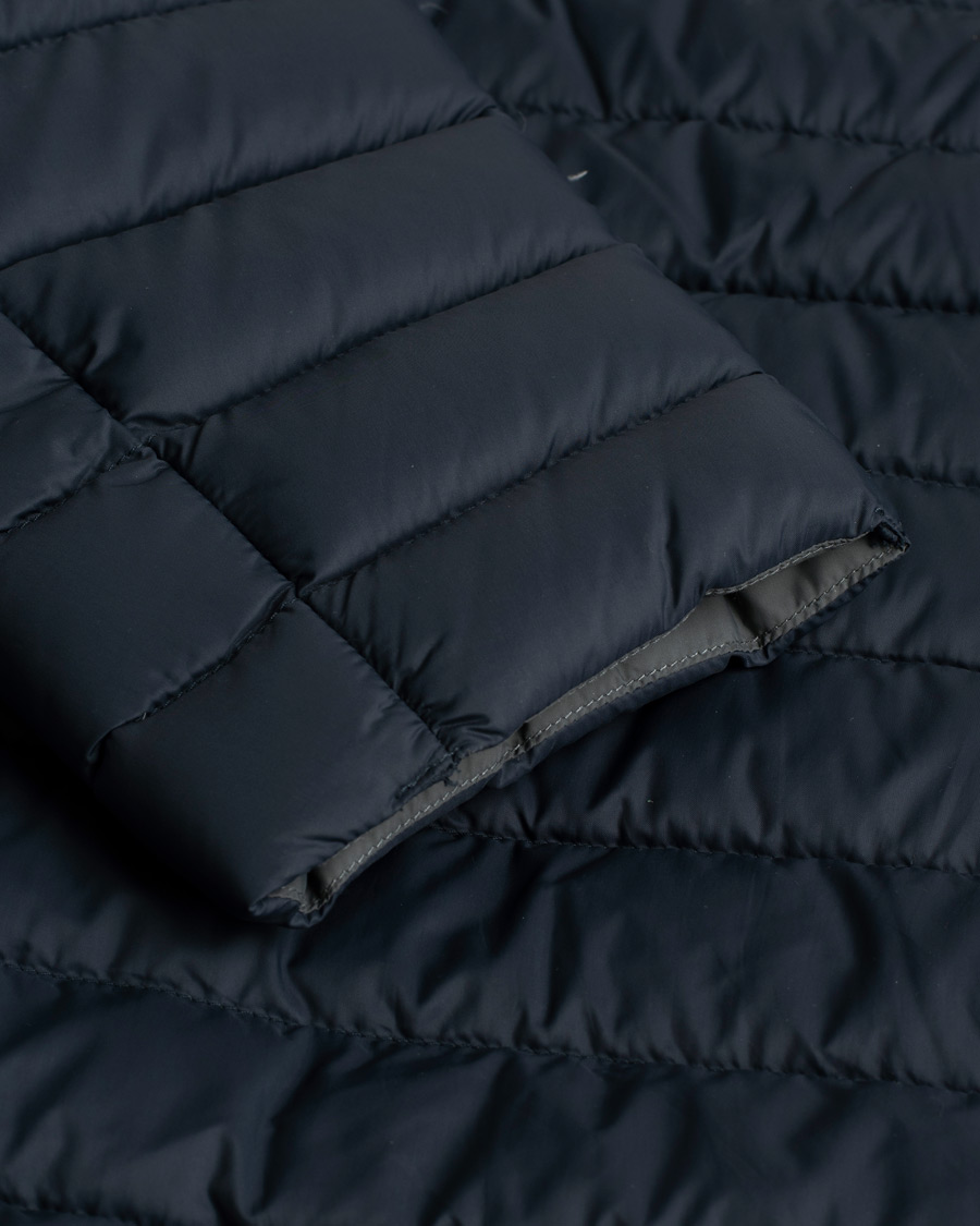 Mies | Takit | Pre-owned | Colmar Repunk Lightweight Down Field Jacket Navy