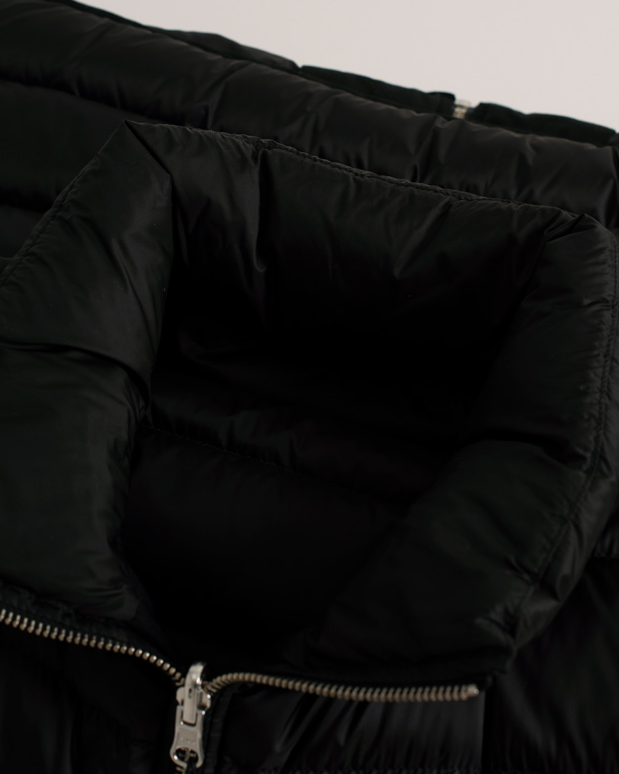 Mies | Takit | Pre-owned | Ten c Down Liner With Pockets Black 48